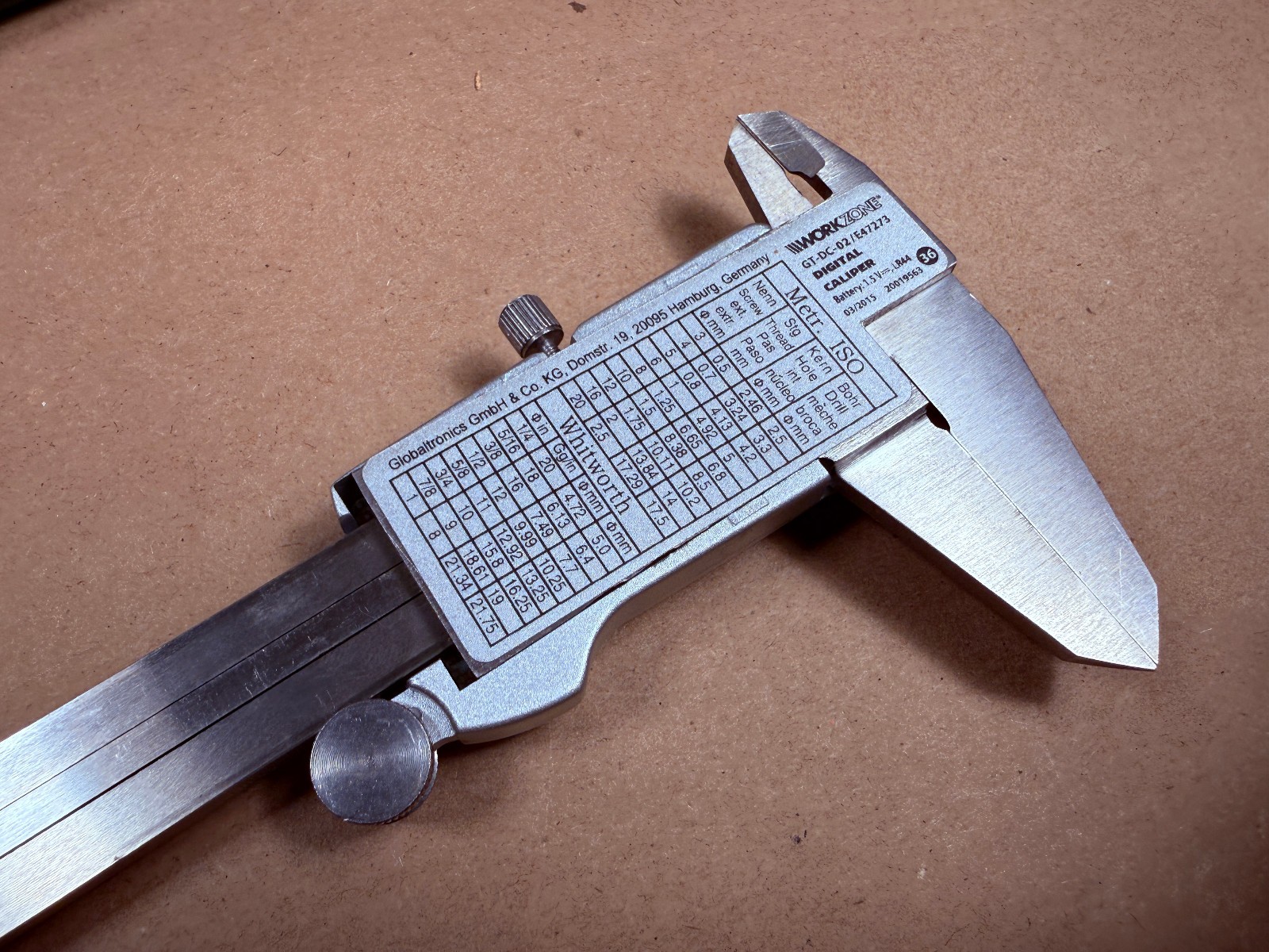 Workzone Digital Caliper 6″ – 150mm Stainless Hardened in Case – New Battery