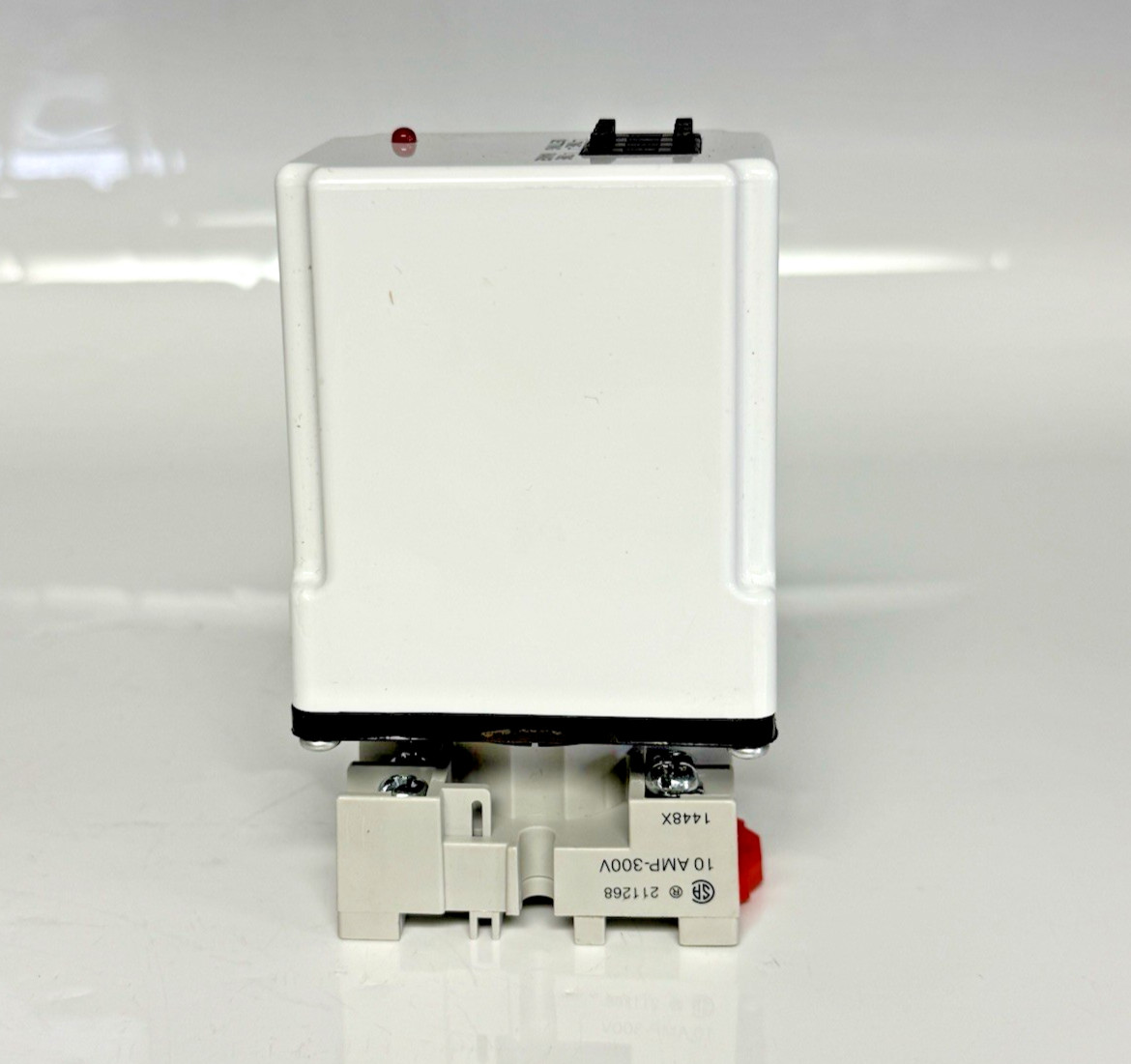Square D 9050JCK60V20 On-Delay Timing Relay 120VAC 240VAC 10A DPDT 0.05s-999HR