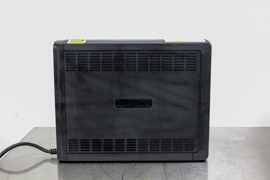 CyberPower CP1500PFCLCDa Battery Backup 120V 50Hz/60Hz UPS System (3377835)