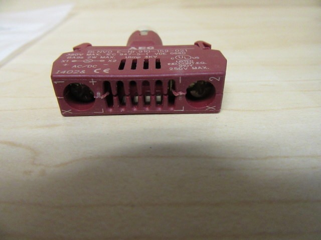 AEG 910-159-021 Auxillary Contact Lampholder BLNV0 W/Bulb