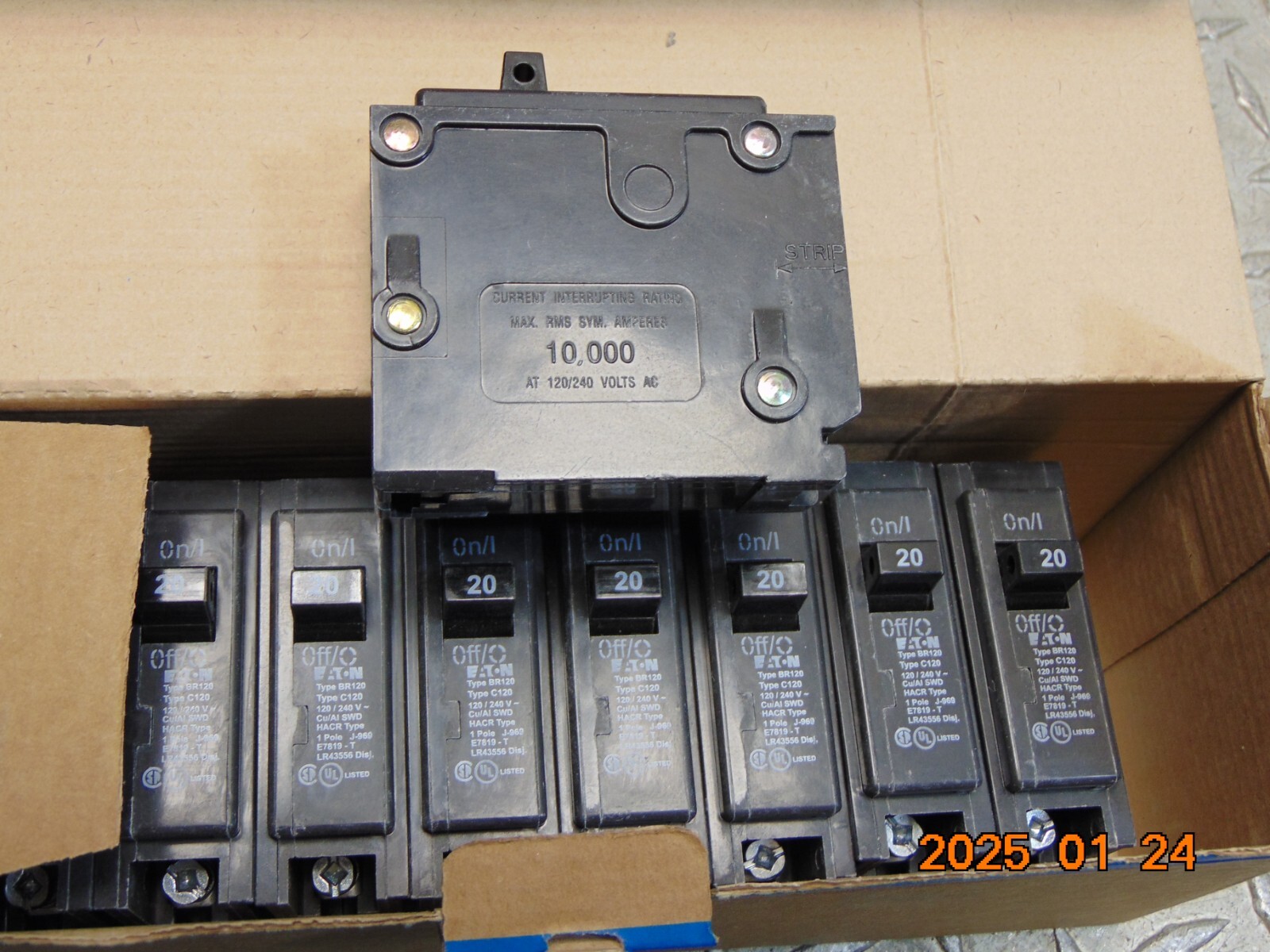 (1) EATON CUTLER HAMMER BR120 20 AMP 1-POLE BREAKER – QUANTITY – FREE SHIPPING