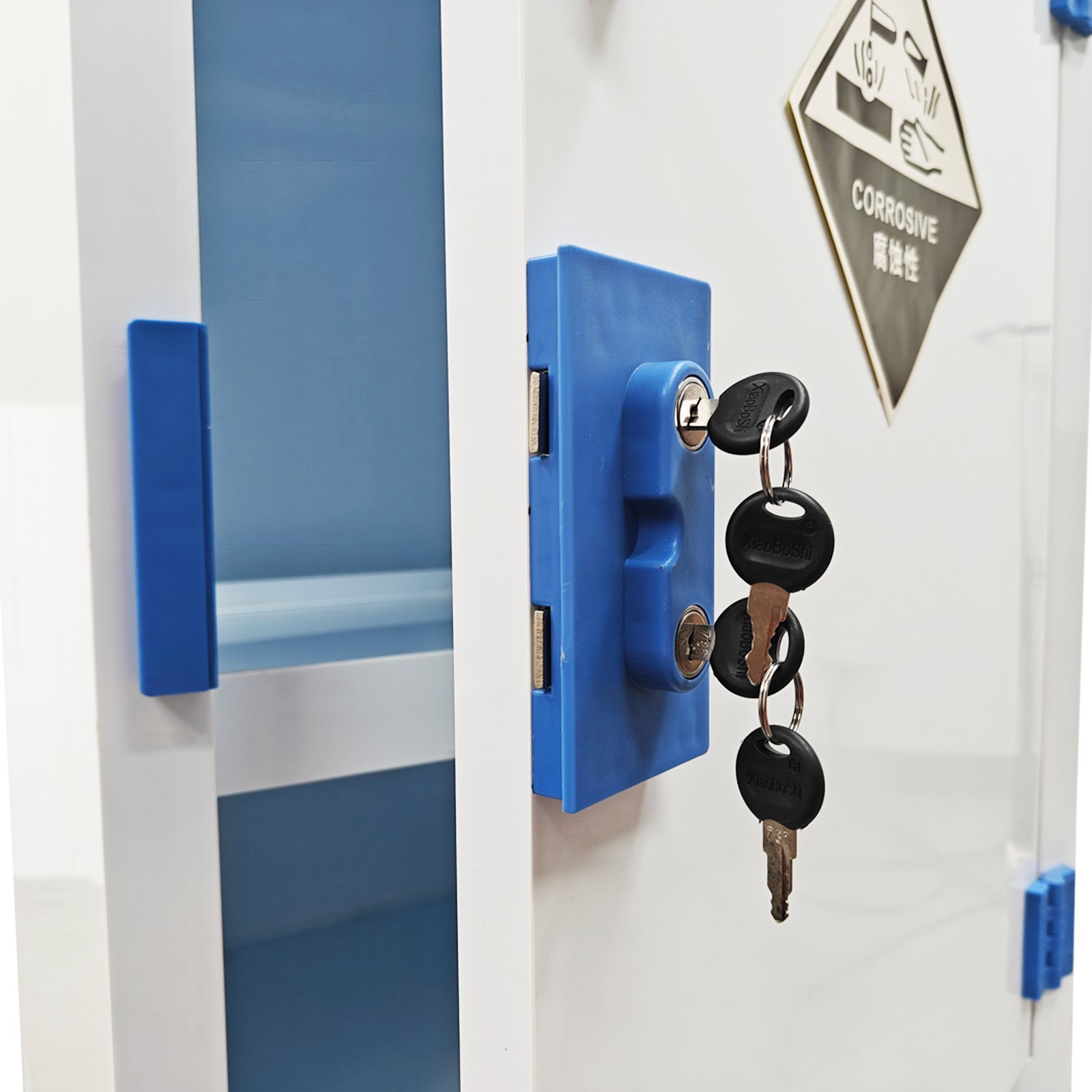 PP Safety Cabinet Storage Cabinet 23.2*18.1*35 in Resistant to Strong Corrosion