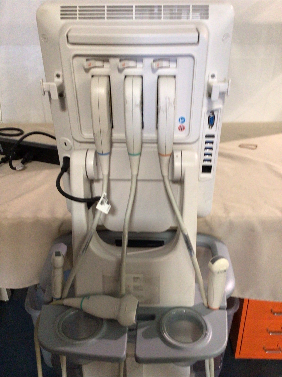 Mindray TE7 Diagnostic Ultrasound System w/ 3 Transducers C11-3s, L14-6s, P10-4s