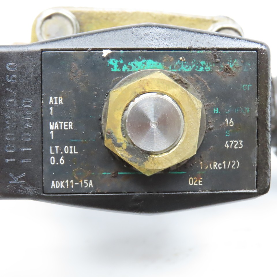 CKD ADK11-15A 100/110V 50/60Hz Solenoid Valve Manifold 3 Port Assembly