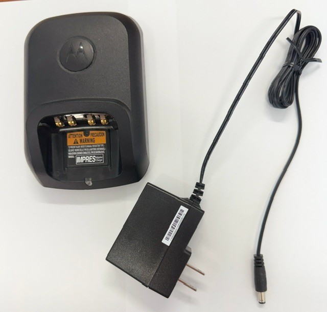 Motorola XPR7550e 403-512 MHz UHF AAH56RDN9WA1AN great condition