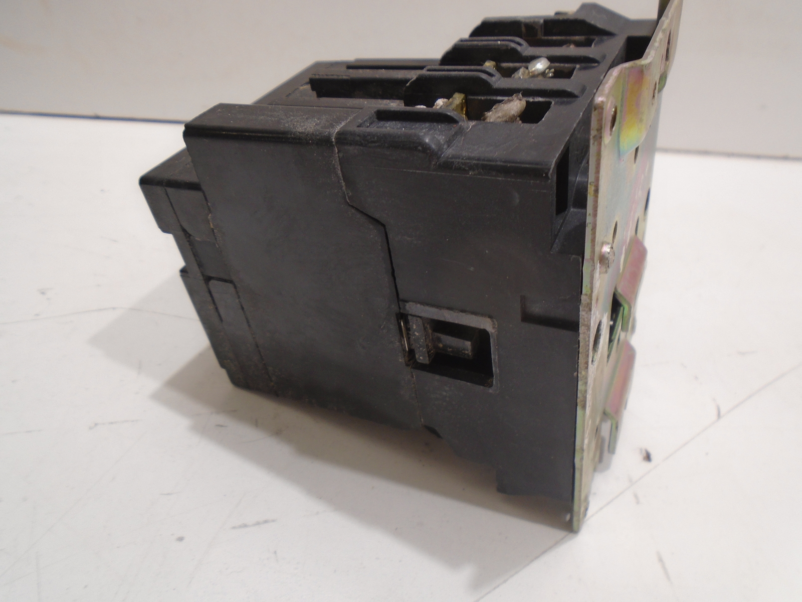 SQUARE D 8502SCO2S SERIES A CONTACTOR SIZE 1 600V 3-POLE