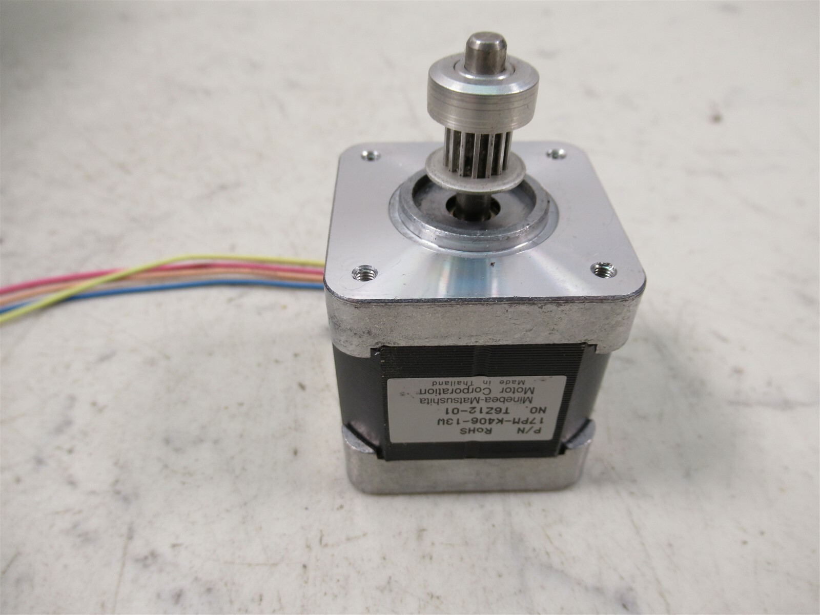 Minebea Matsushita Motor 17PM-K406-13W Stepper Motor T6Z12-01 W/ Gear Shaft