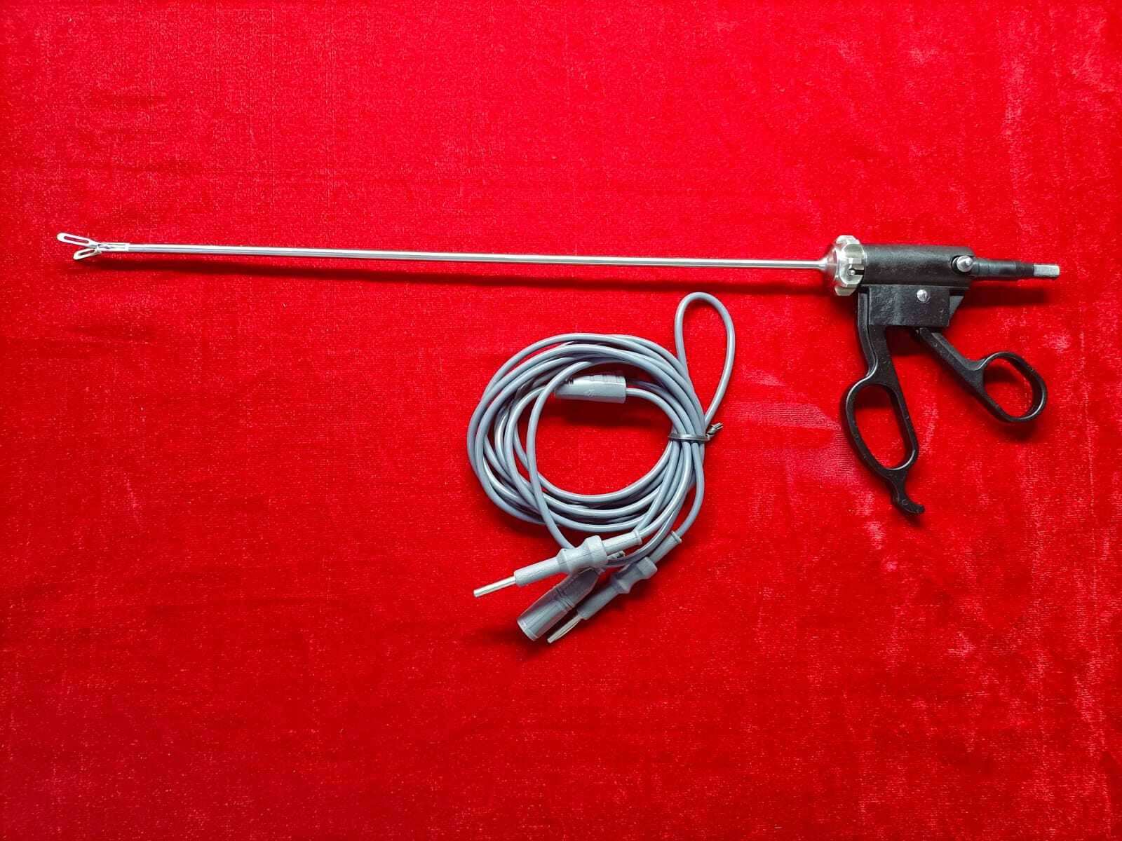 Laparoscopic Bissinger Bipolar Fenestrated 5mm With Cable High Quality Reusable