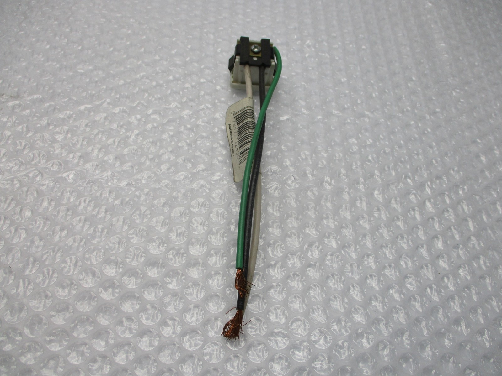 LEVTION 014-1374 RECEPTACLE NSNP