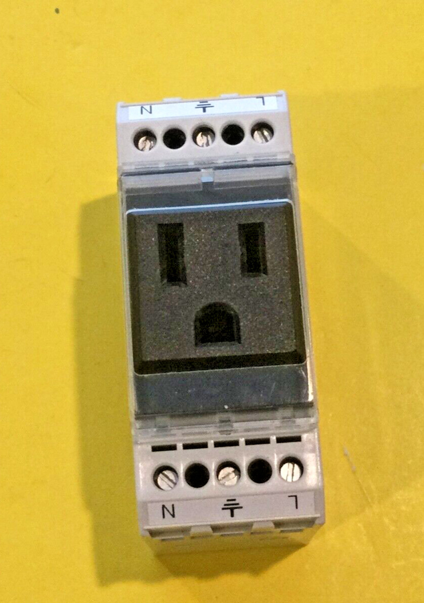 Phoenix Contact part# 5604734, EMG 30-SD/US/15A G Y 120VAC, 15A max