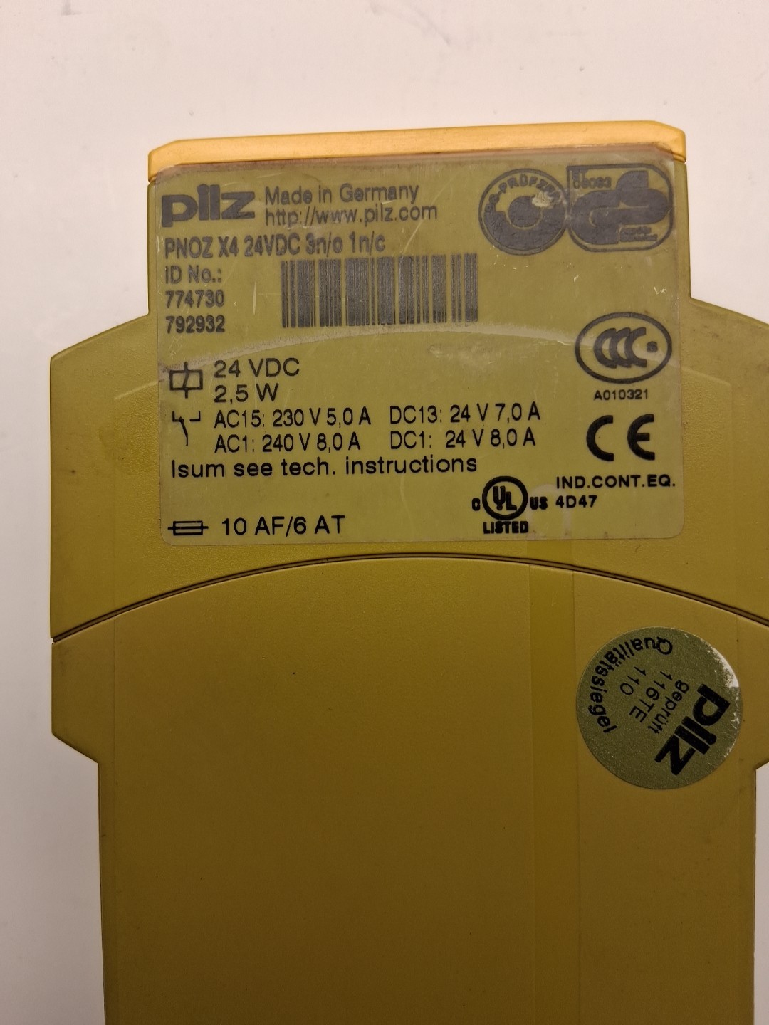 Pilz PNOZ X4 24VDC 3N/O 1N/C 774730 Safety Relay 24v-dc