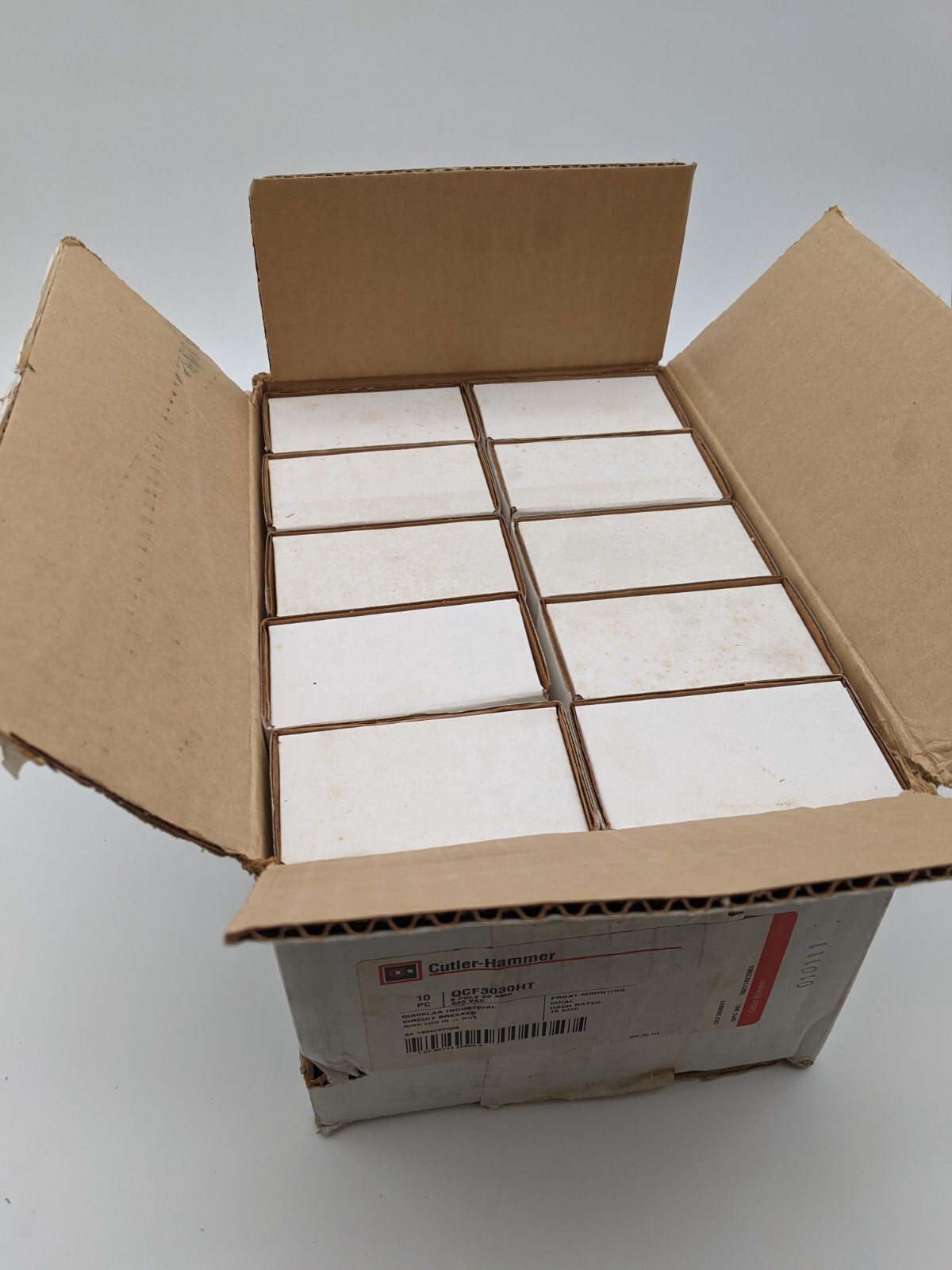 Cutler Hammer QCF3030HT Circuit Breaker 30 Amp 3 Pole 240 VAC DIN Rail Mount NOS