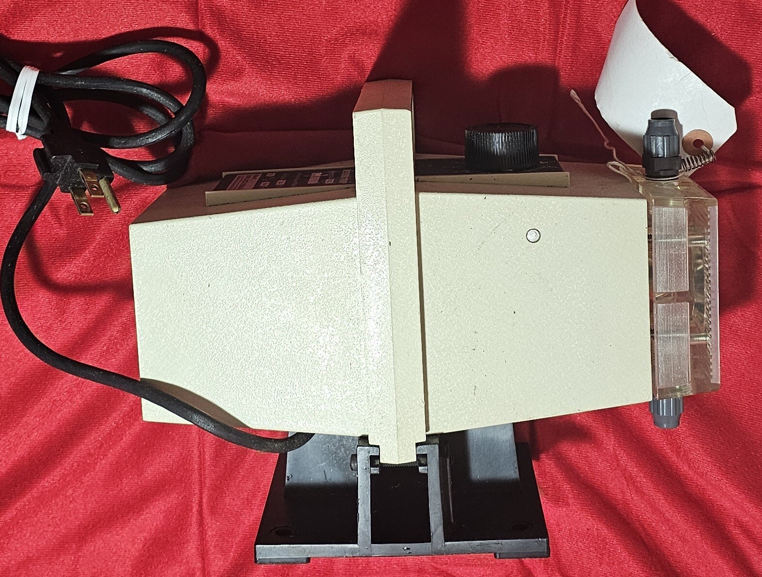 Wallace & Tiernan 94-100 Metering Pump 115VAC 0.9A 100 Psi 20 GPD