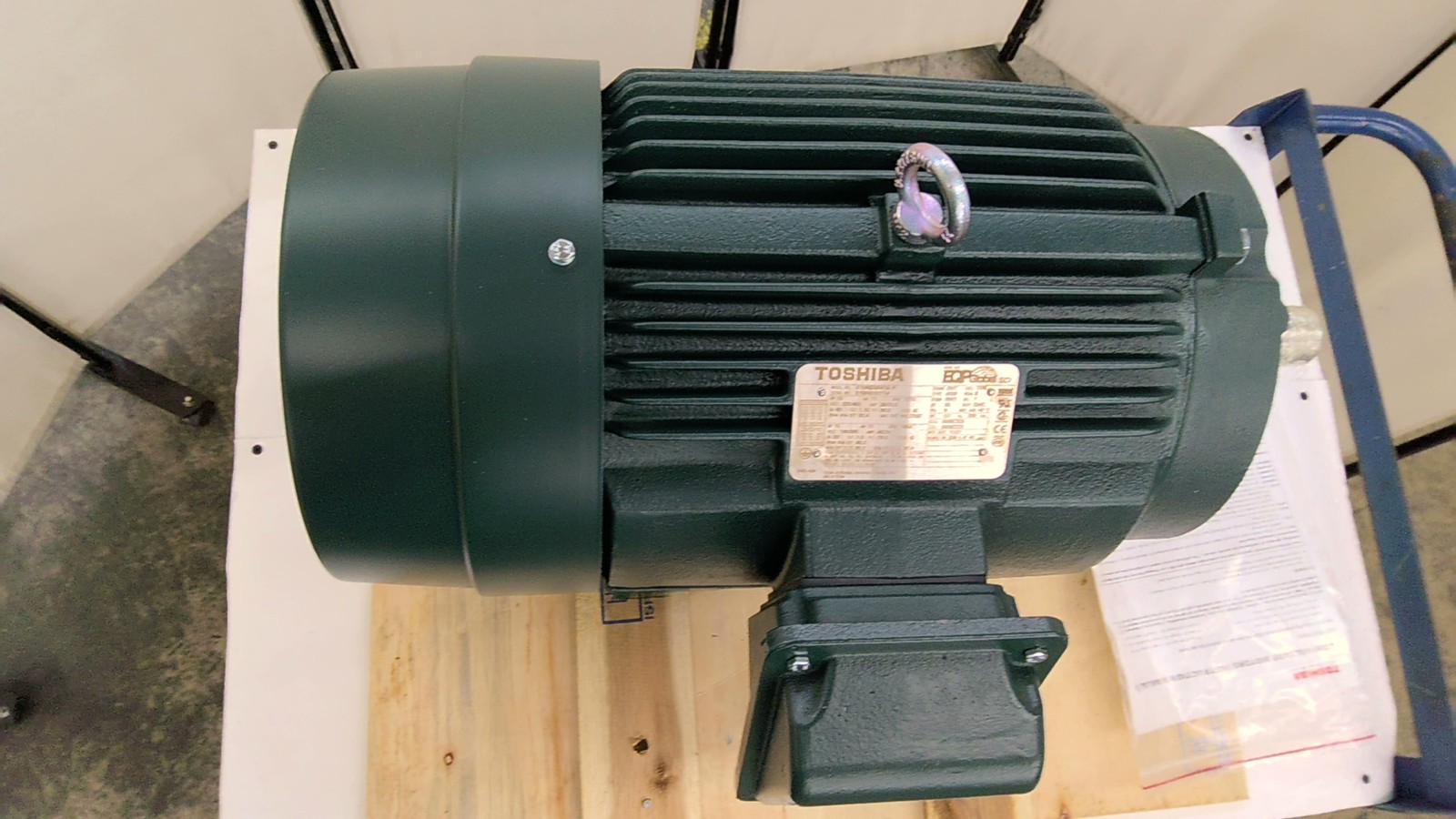 Toshiba 0154SDSR41A-P 15Hp Ac Motor 1800Rpm 4P 3Ph 254T 230/460V Tefc 60Hz