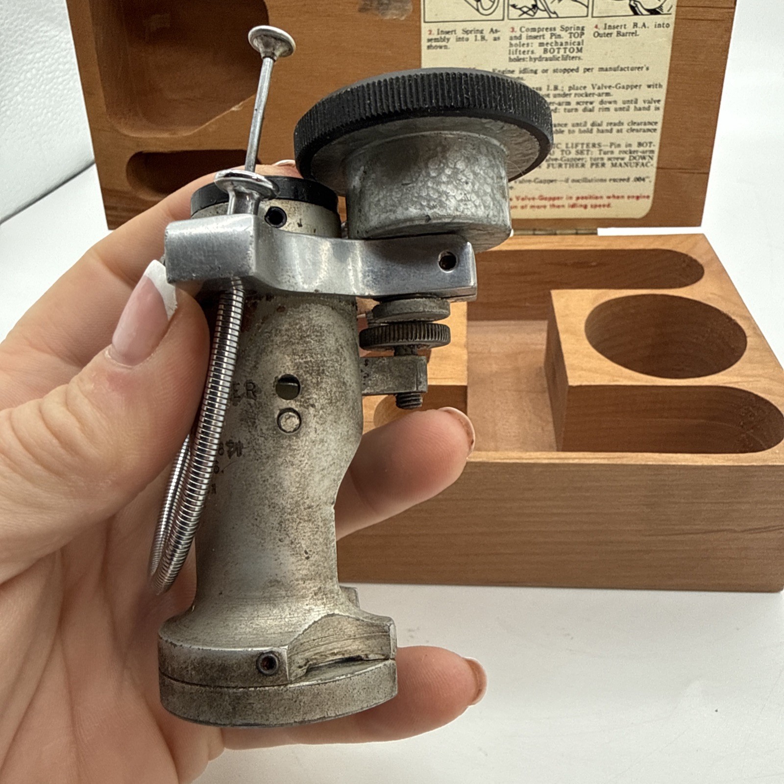 P And G Valve Gapper Model 300 Comes With All Original Paperwork!