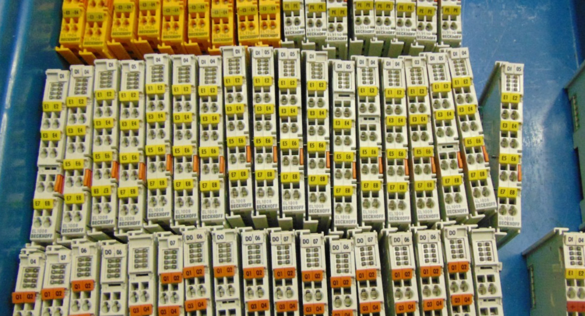 (1) BeckHoff EL1008 EtherCat terminal, 8 Channels, 24 Vdc, 3.0Ms Filter Time