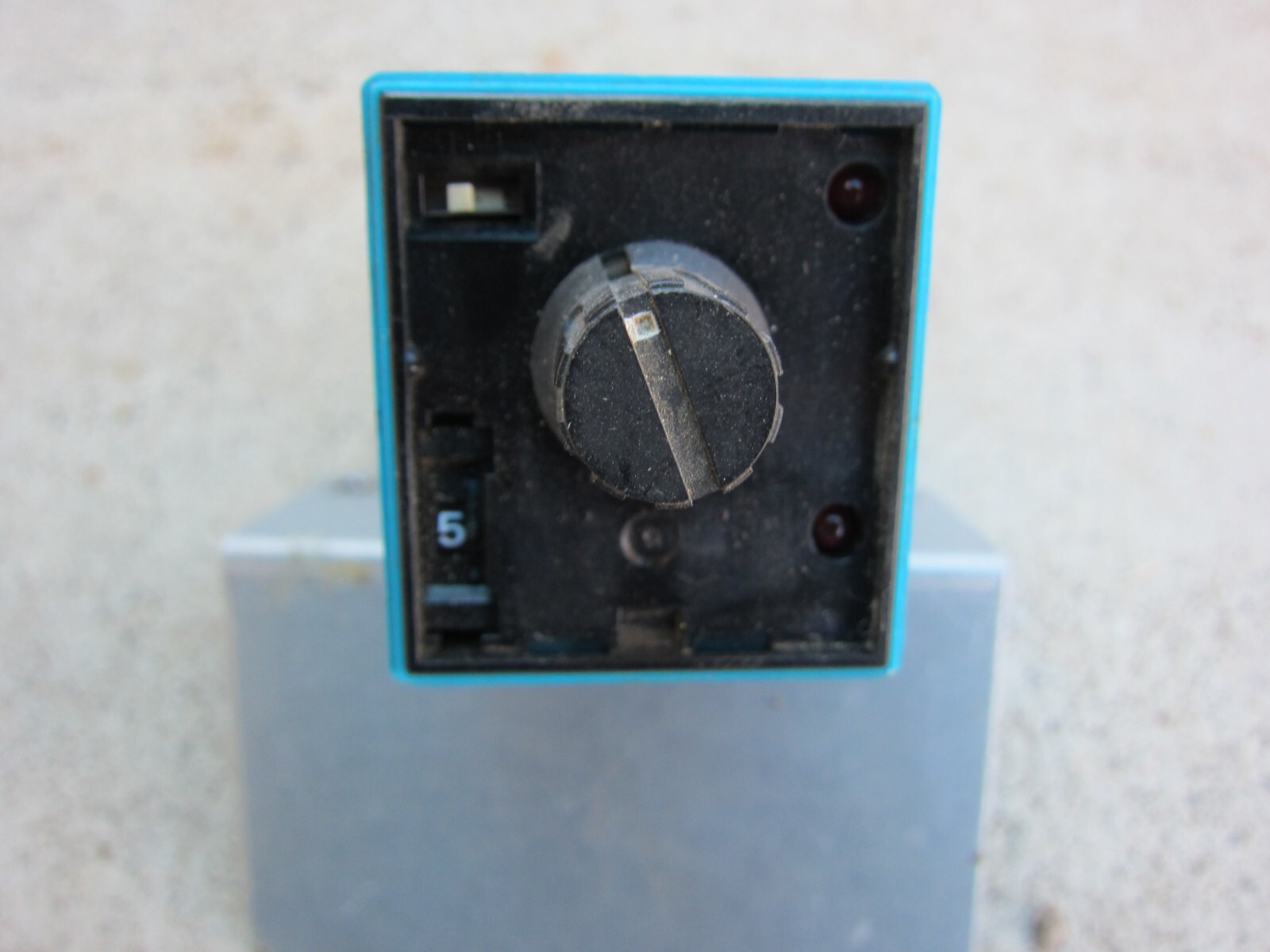idec RTE-P11 8-Pin 24V Coil Relay, Used