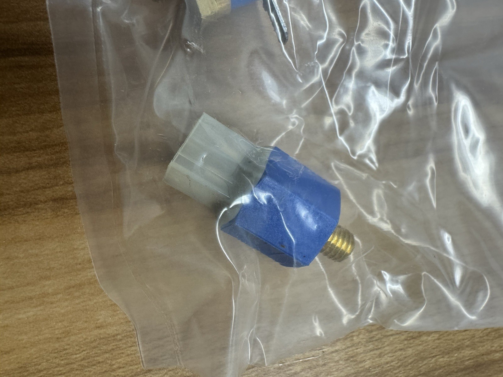 Weil McLain 383500300 KIT-R – WTR TEMP SNSR RETURN/SUPPLY SENSOR TSA(00BB)(01B1)