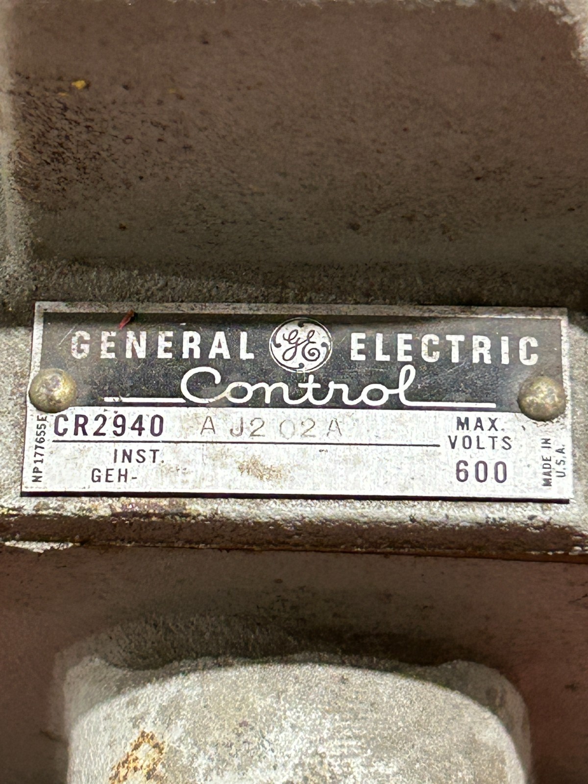 NEW NO BOX GENERAL ELECTRIC HEAVY DUTY Push Button Station AJ202A