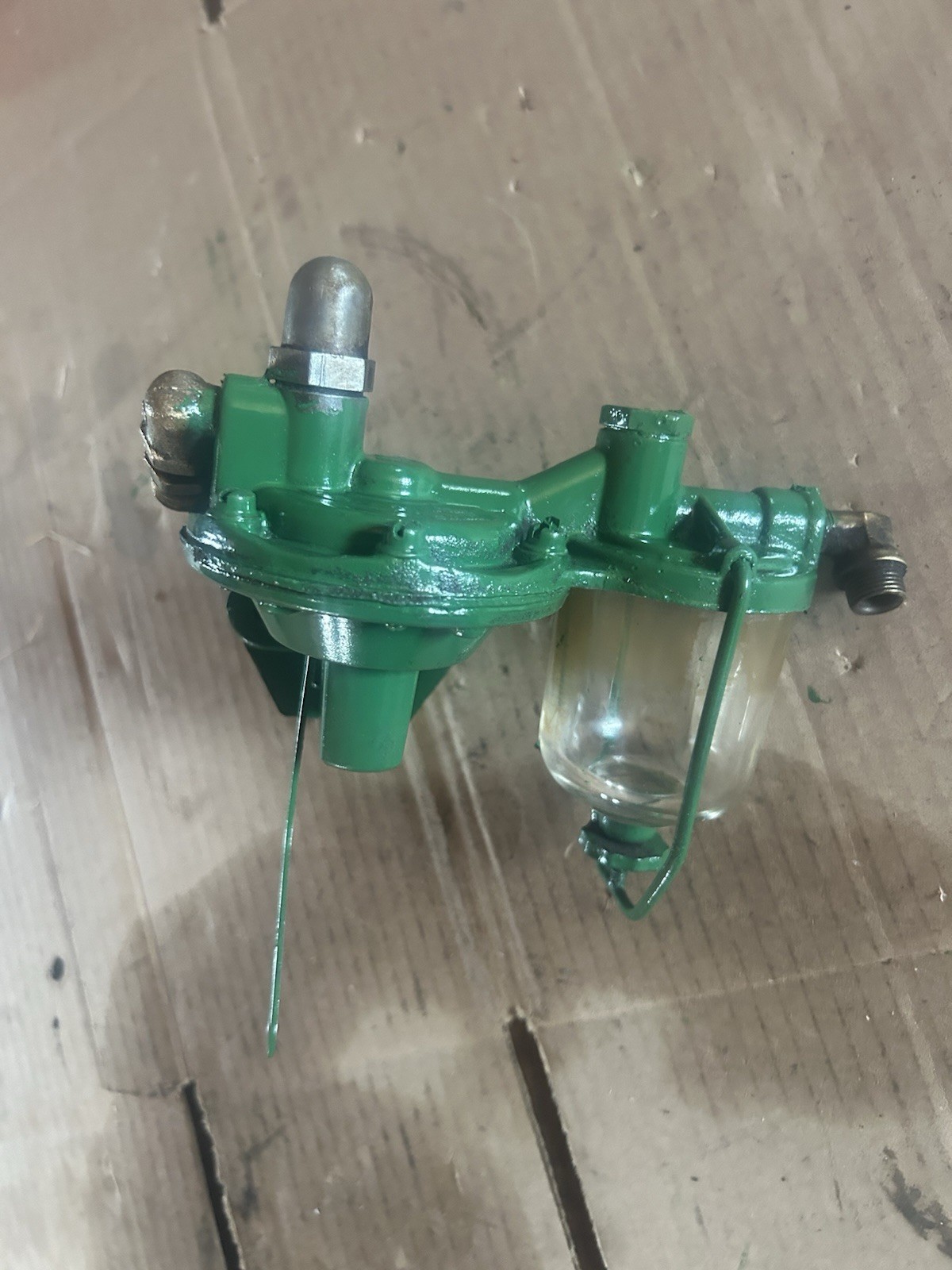 Oliver Tractor Good Working Diesel lift Pump￼