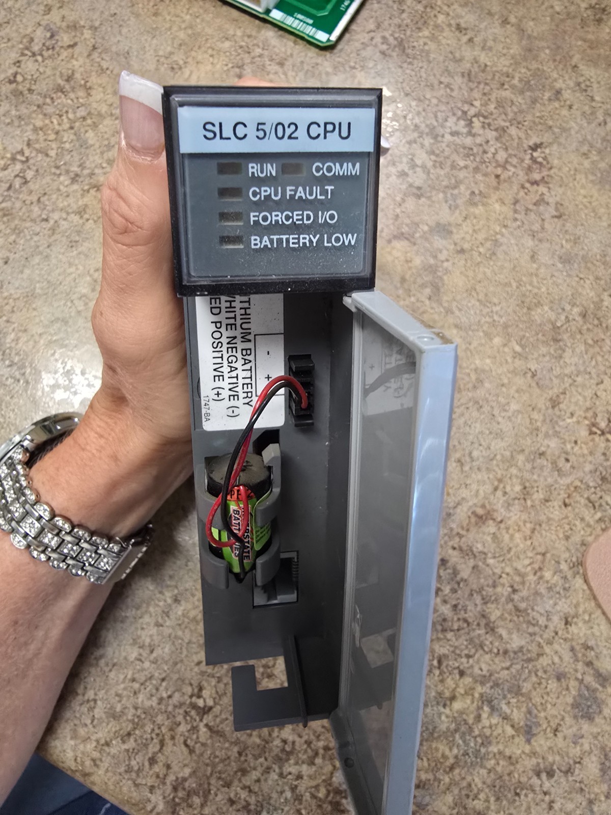ALLEN-BRADLEY SLC500 PROCESSOR UNIT 1747-L524 SER. C KEYLESS