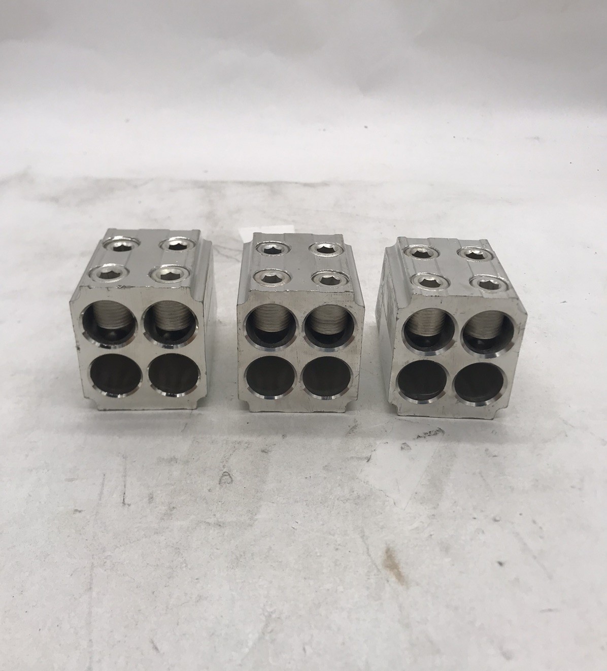 HOUSTON STOCK NEW SQD AL1200P25K LUG TERMINAL KIT 1200 A FREE 2DAY AIR BUY NOW