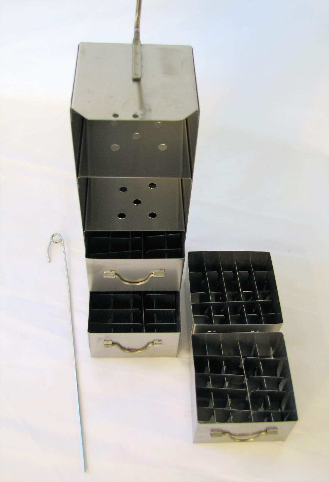 Drawer Rack for Liquid Nitrogen LN2 Storage Tank Dewar Cryogenic Canister 30L