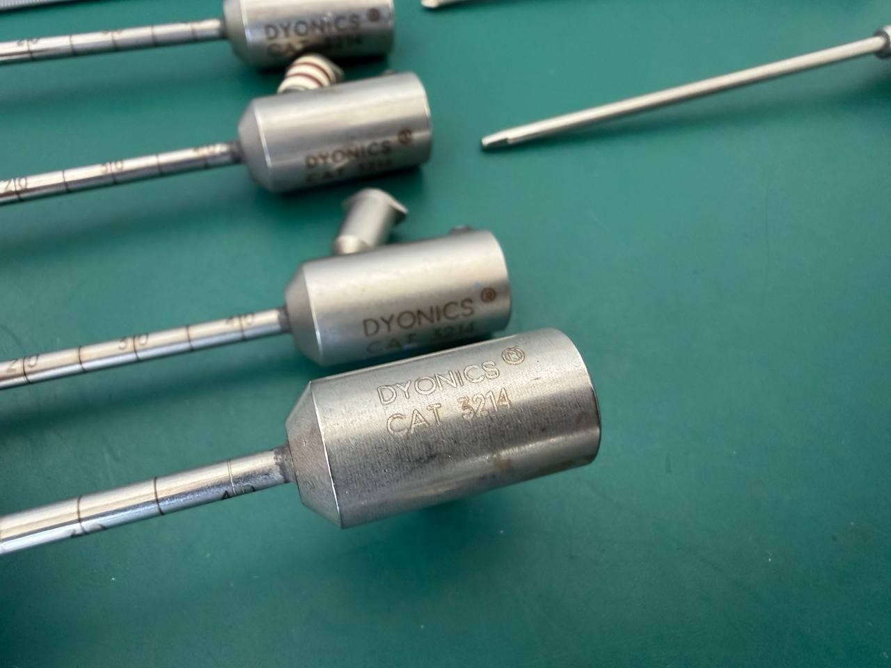 Dyonics 3214 Cannulas & Trocars, Small Joint 1.9mm Lot of 7 instruments