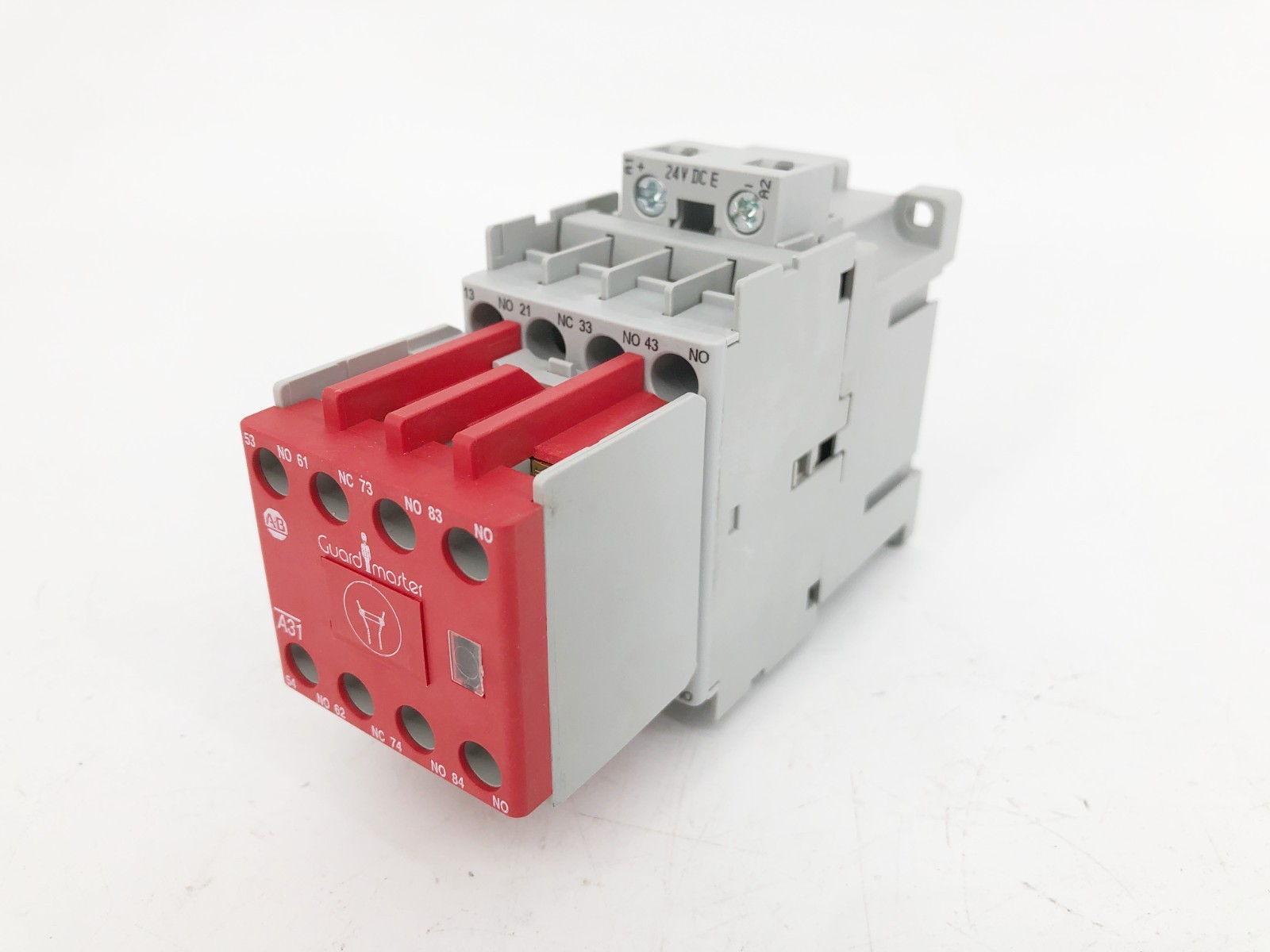 New Allen Bradley 700S-CF620EJC Ser. A Safety Control Relay 24VDC
