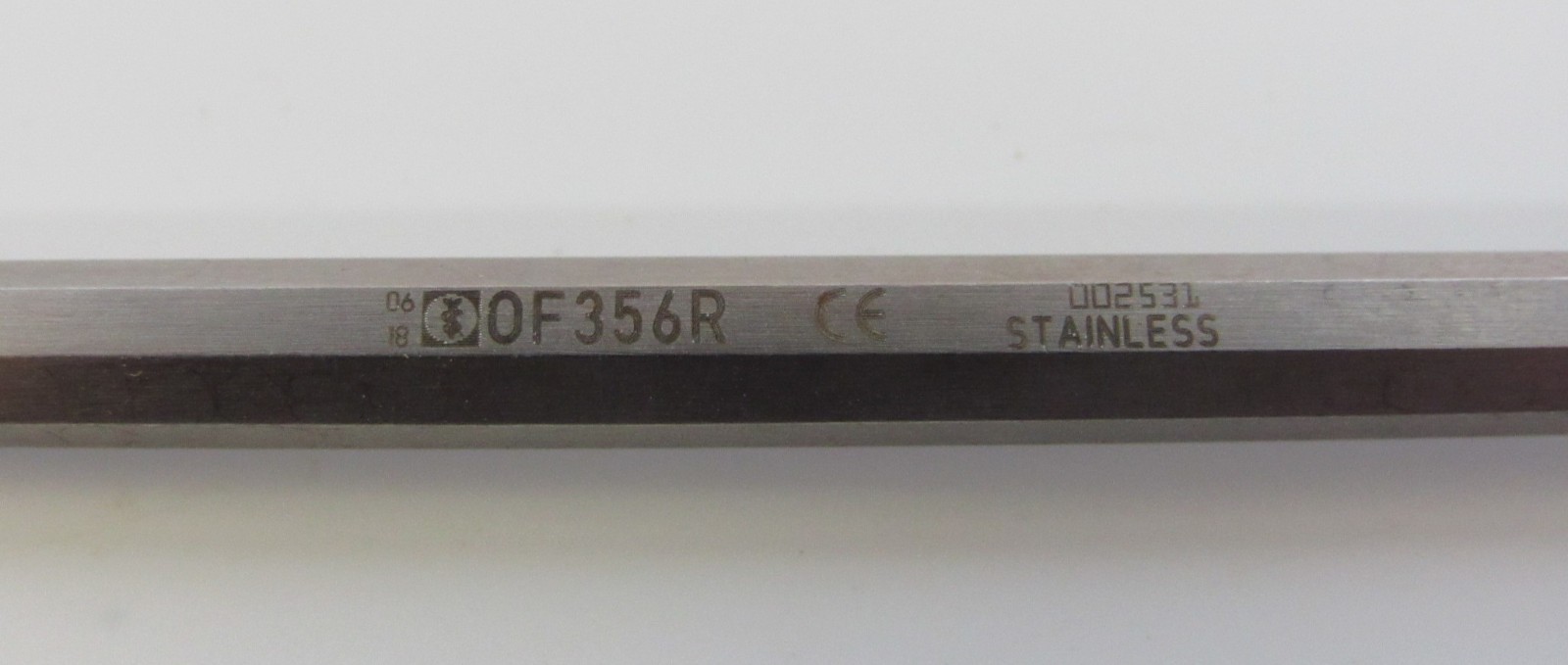 Aesculap OF356R Buck Ear Curette 6″ Curved Blunt Fig. 0 Outer Diameter – 2mm