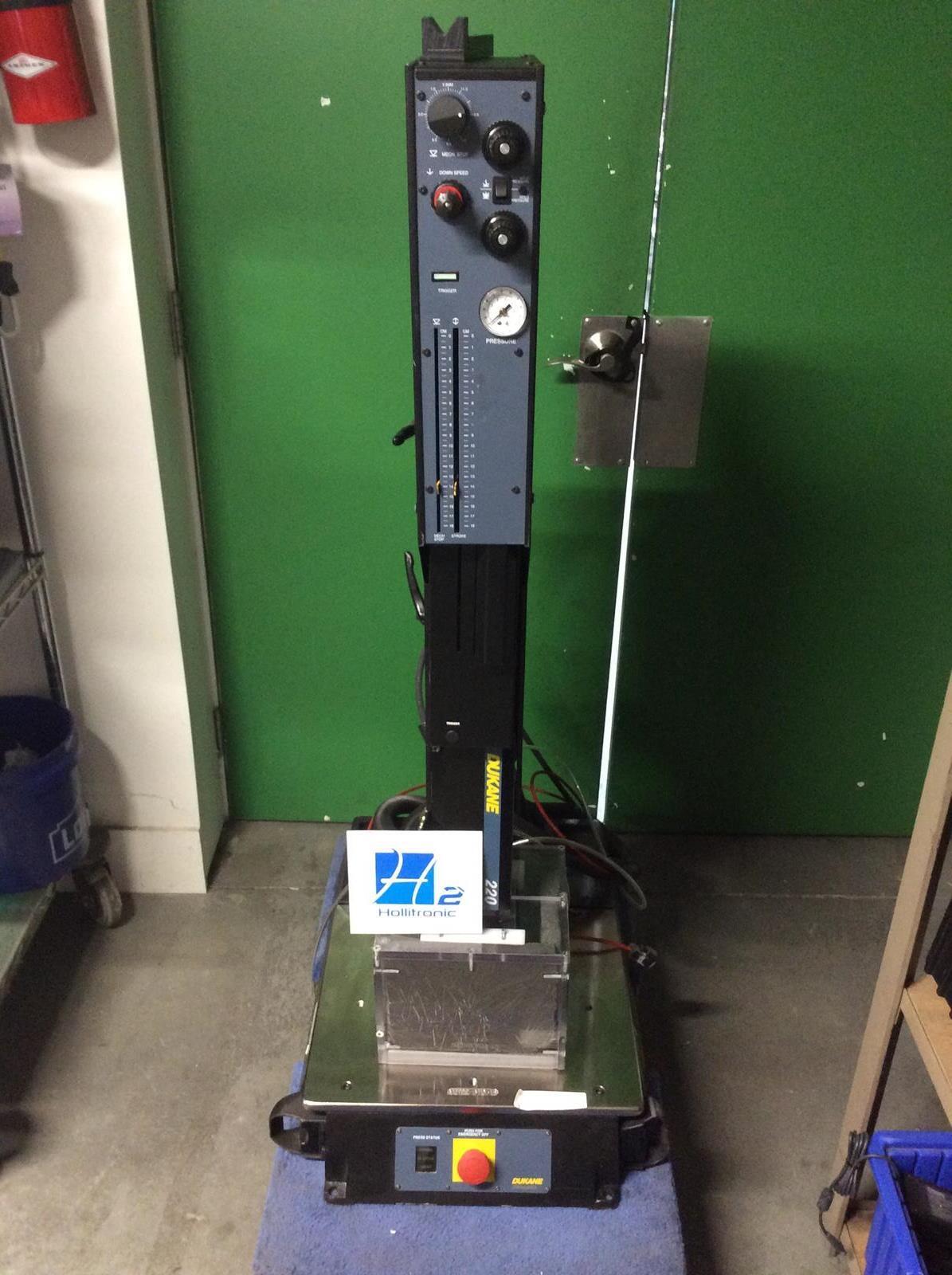 DUKANE 220