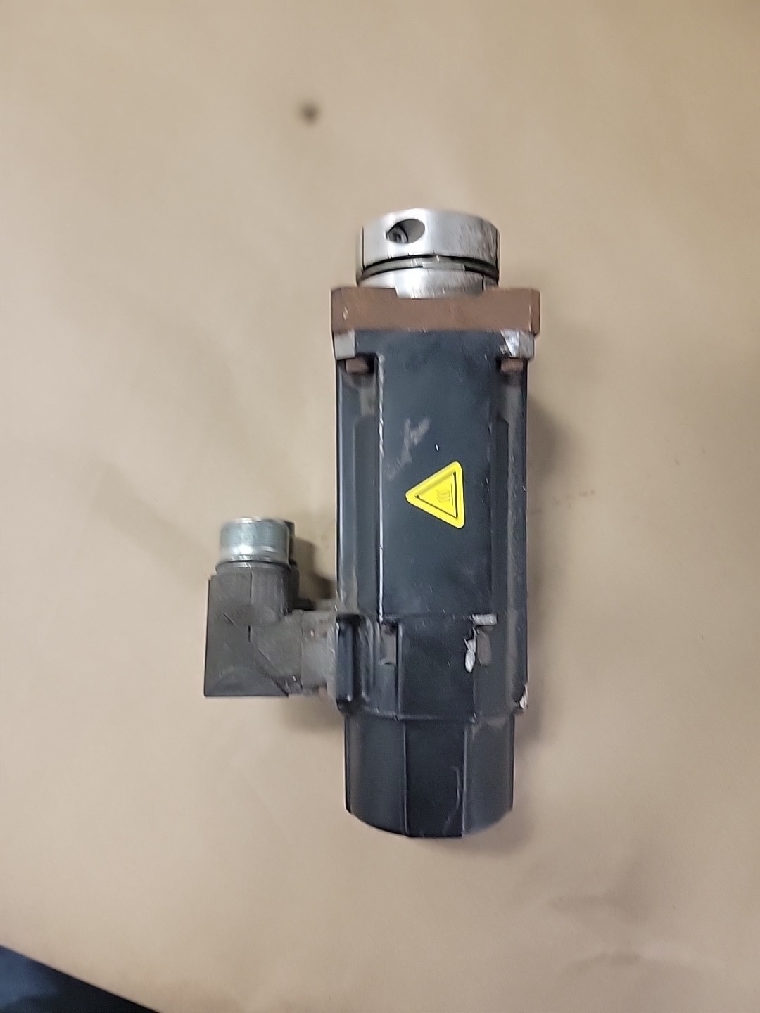 Beckhoff AM3022-0C41-0000 8000 1/min 0,55kW Servomotor -used-