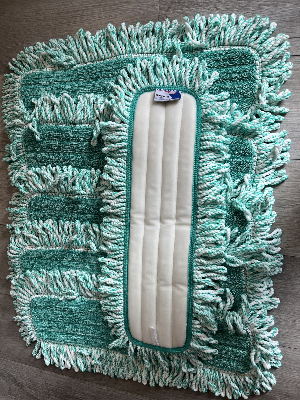 Renown 18″ Green Microfiber Replacement Dry Dustmop REN03677-IB