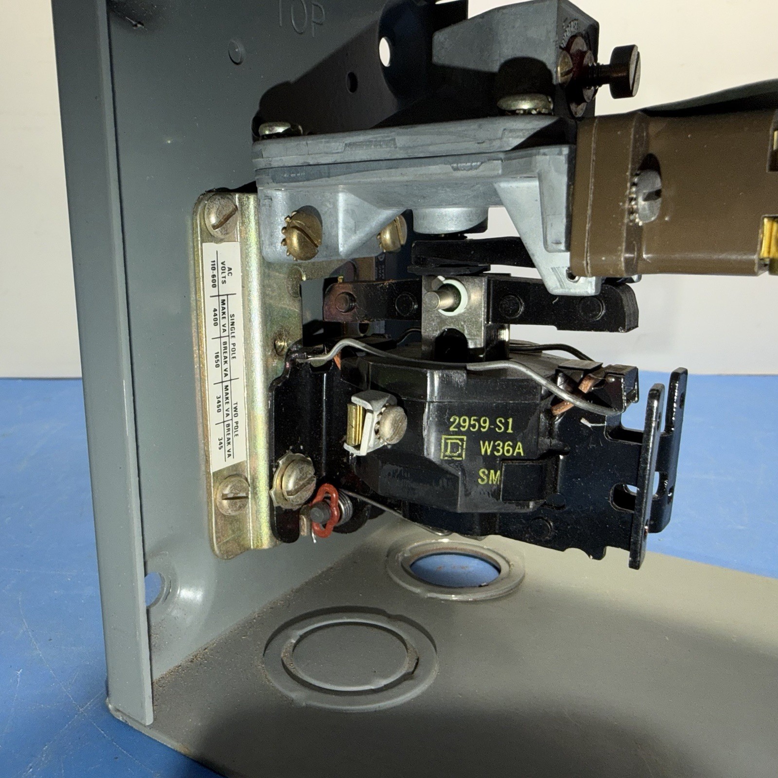 Square D NEMA 1 Electrical Control Enclosure w/ Contactor – Untested
