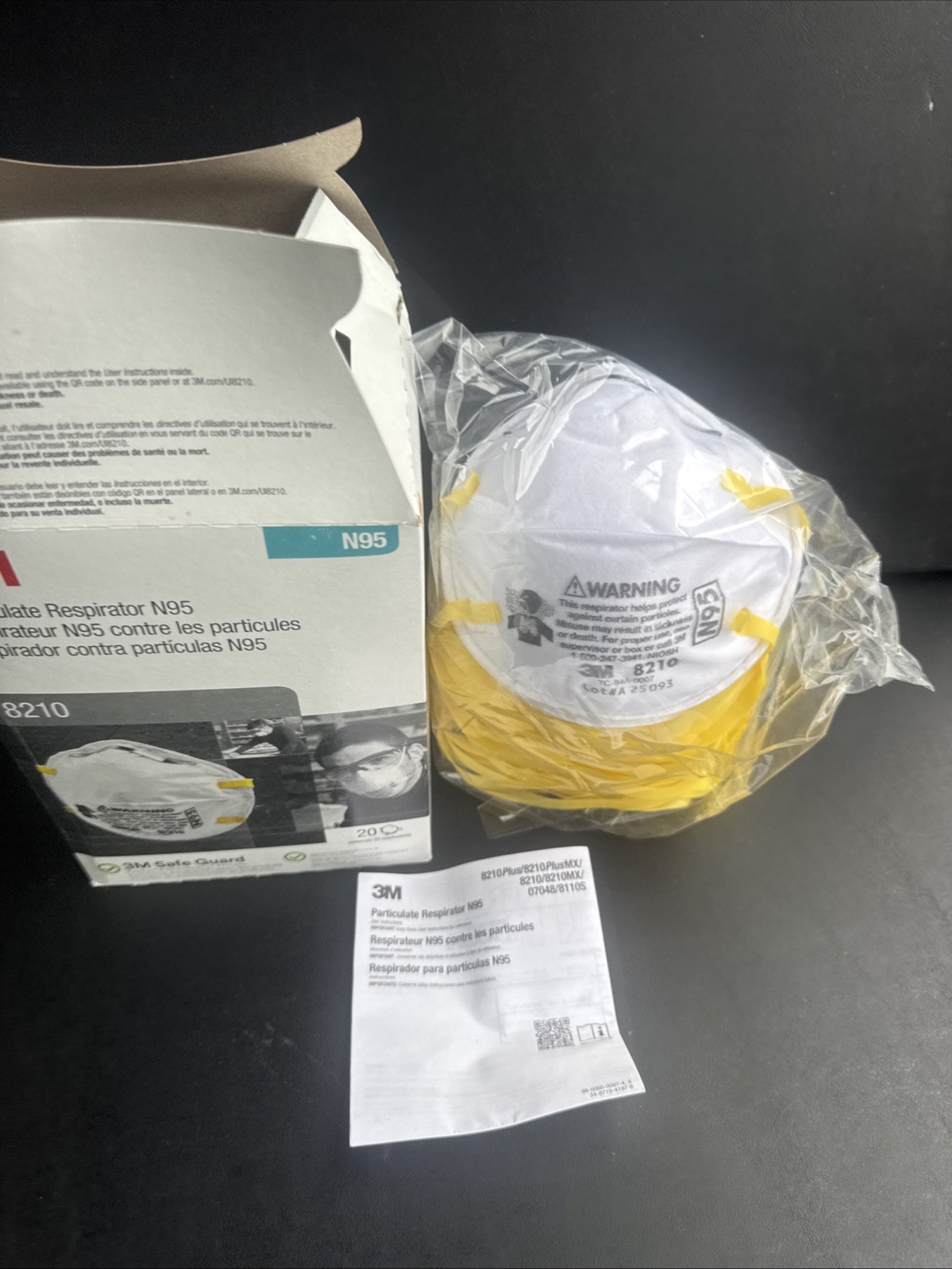 FREE SHIP | 3M 8210 N95 Mask Box of 20 Protective Particulate Respirator 12/25