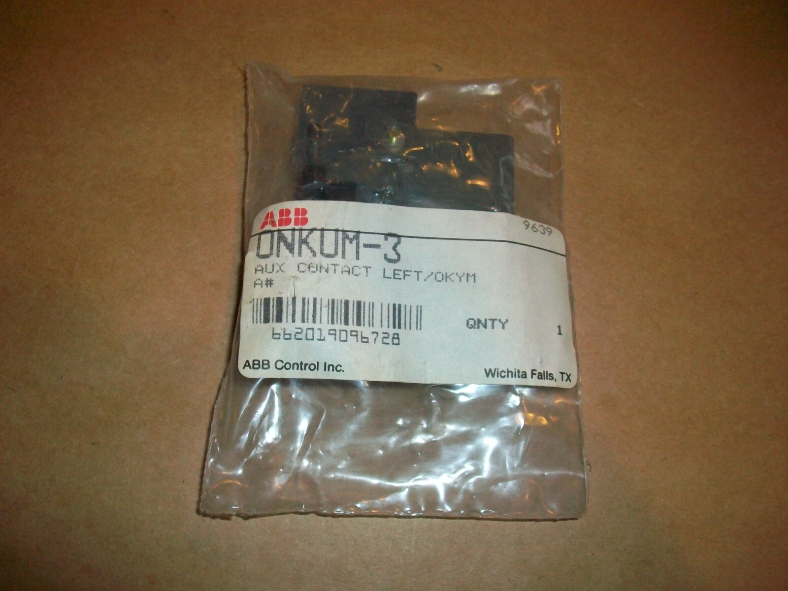 ABB Auxiliary Contact ONKUM-3 0NKUM-3 NEW