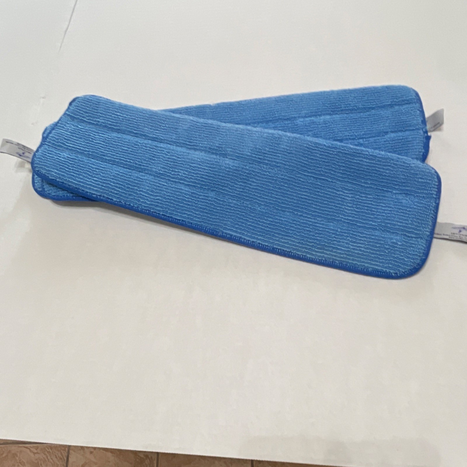 Medline MDT217620 Microfiber Wet/Dry Mop Pad Blue Washable Tab Attachment