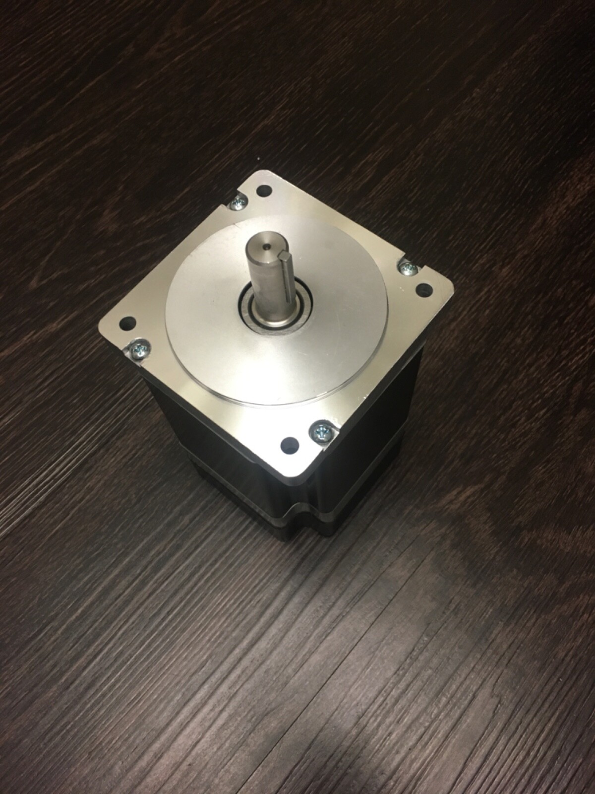 B&R 80MPH4.600S114-01 Stepper motor. New. Never installed with seals and covers.