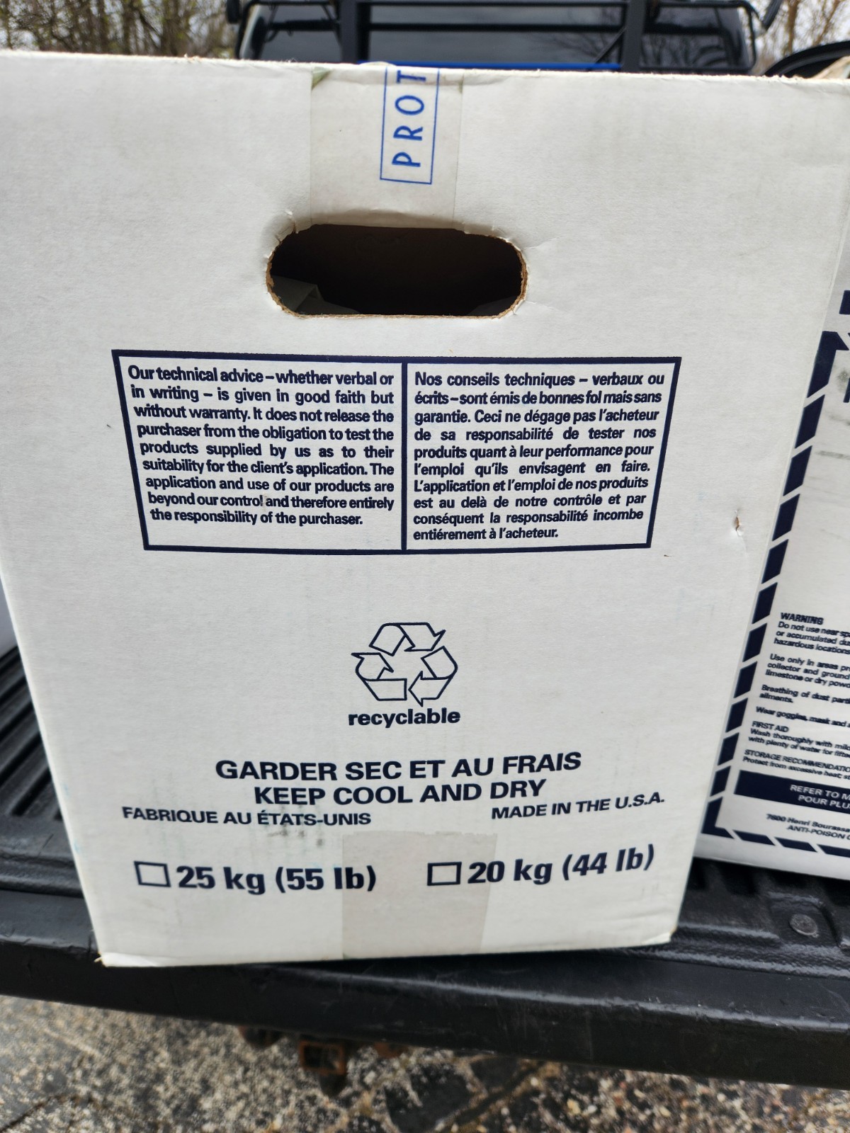 2LB + Protech Polyester Pearl White/Oyster White powder coat Yk1912-f