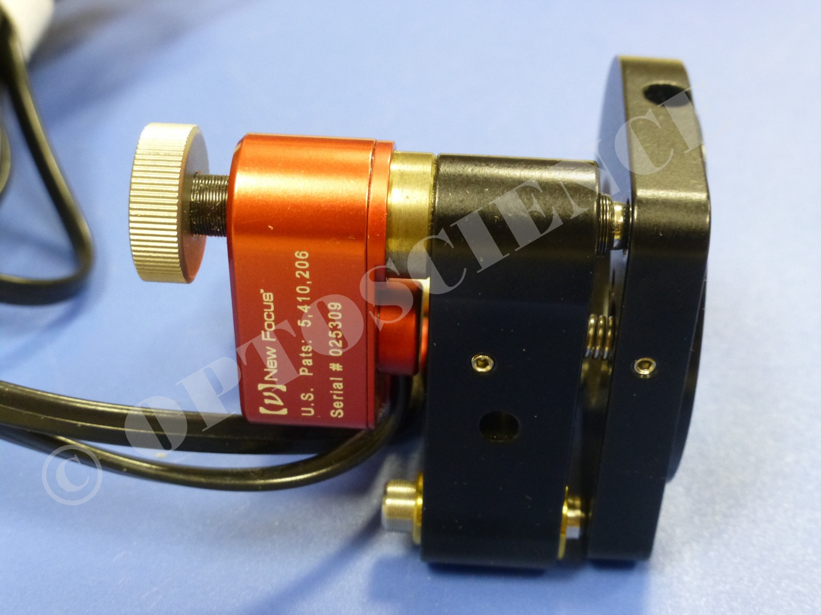 Newport / New Focus 8816-6 Motorized Picomotor Mount for 1″ Diameter Optics