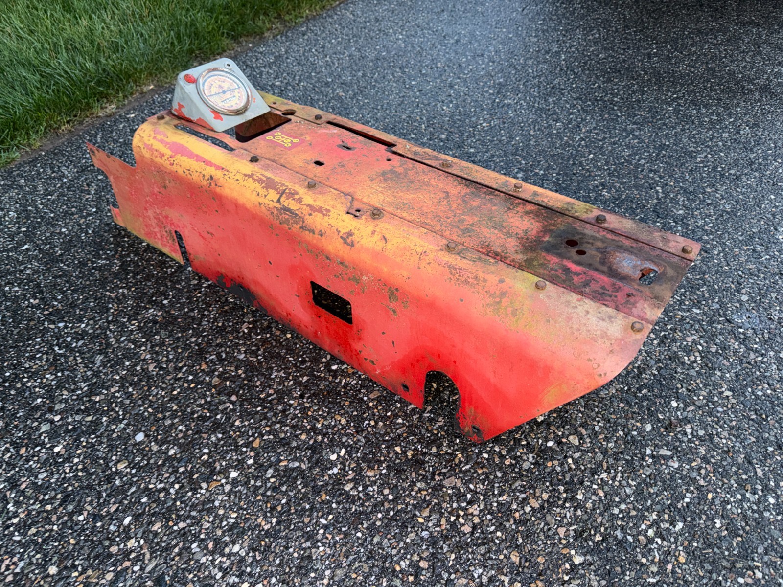 Massey Harris 333 444 Hydraulic Control Cover & Tachometer