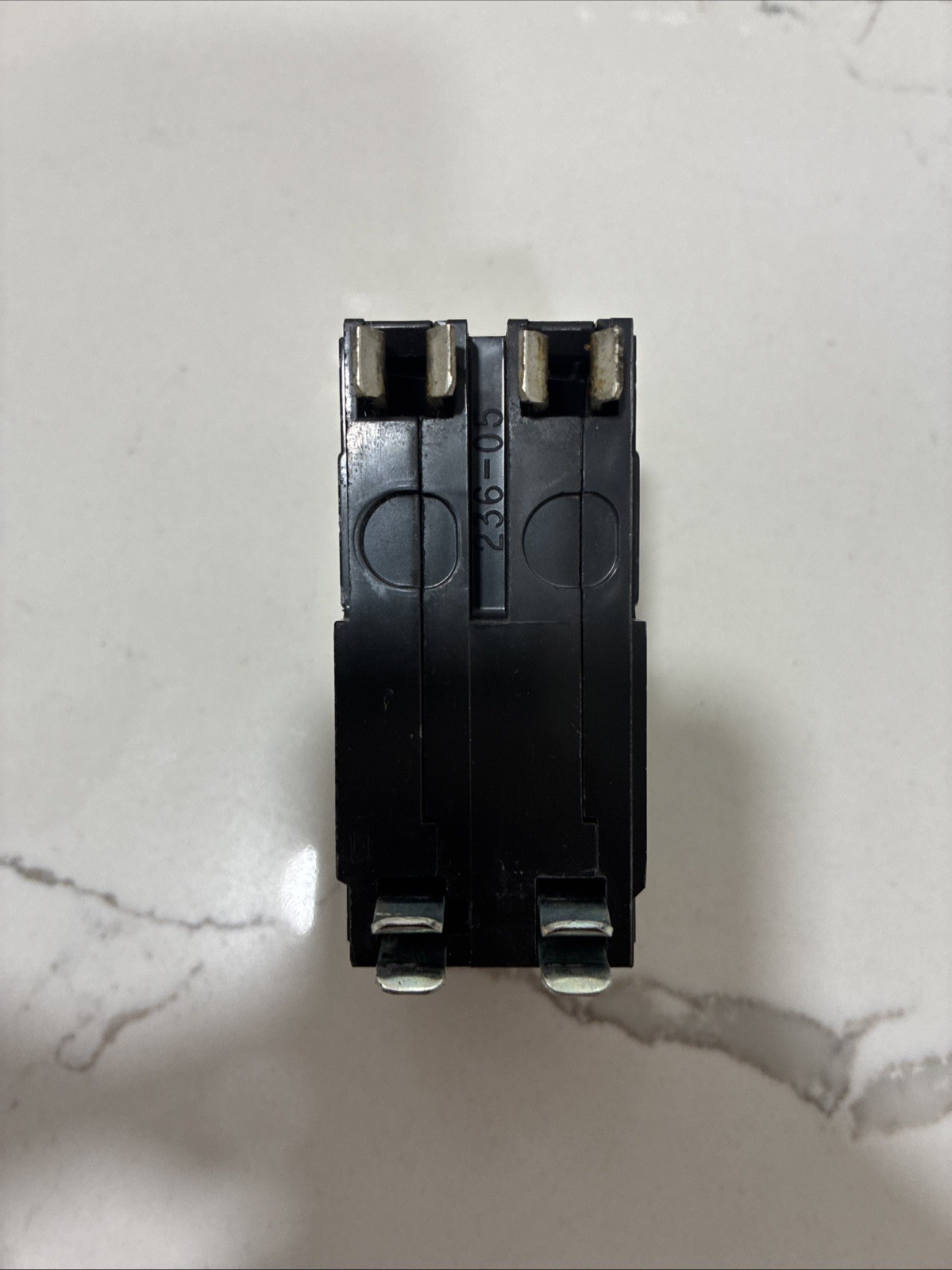 Square D Circuit Breaker QO 60A 2 pole 120/240VAC 10kA Yellow «D» QO260 used
