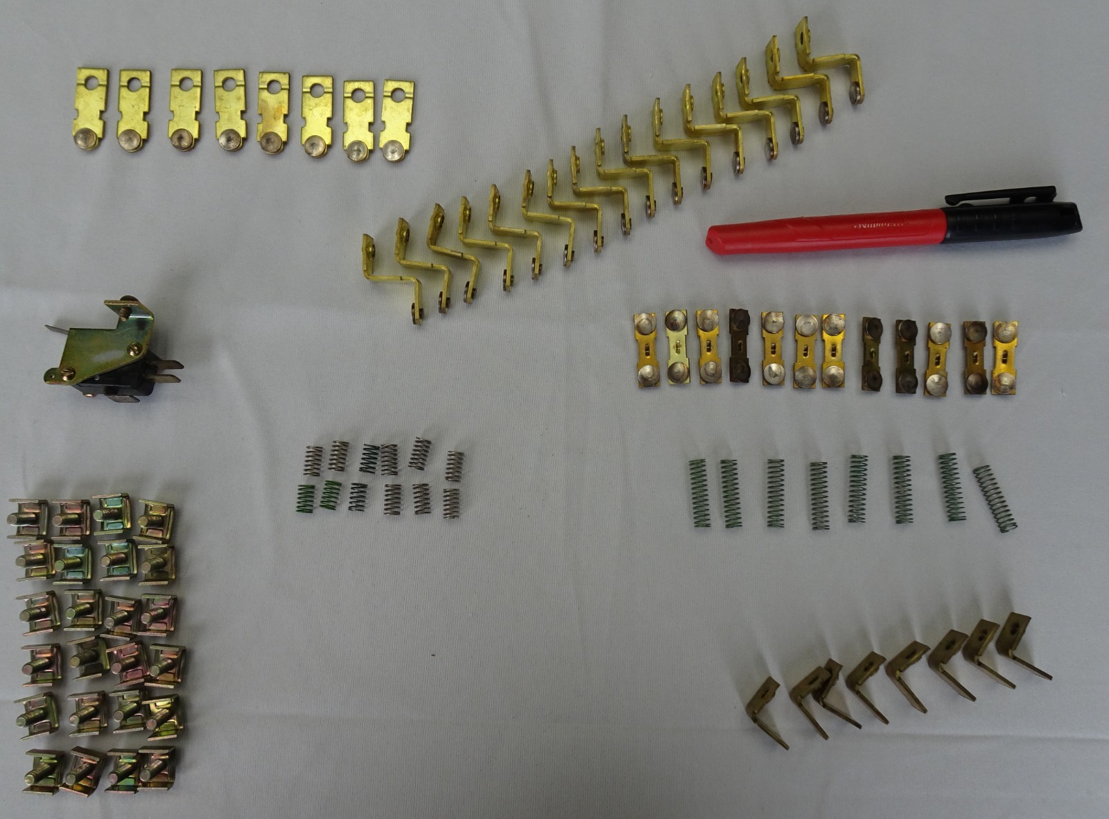 JOSLYN CLARK 5M019 N/O CONTACT KITS 7000/7001 SERIES 1-POLE *READ!* (ITEM 117)
