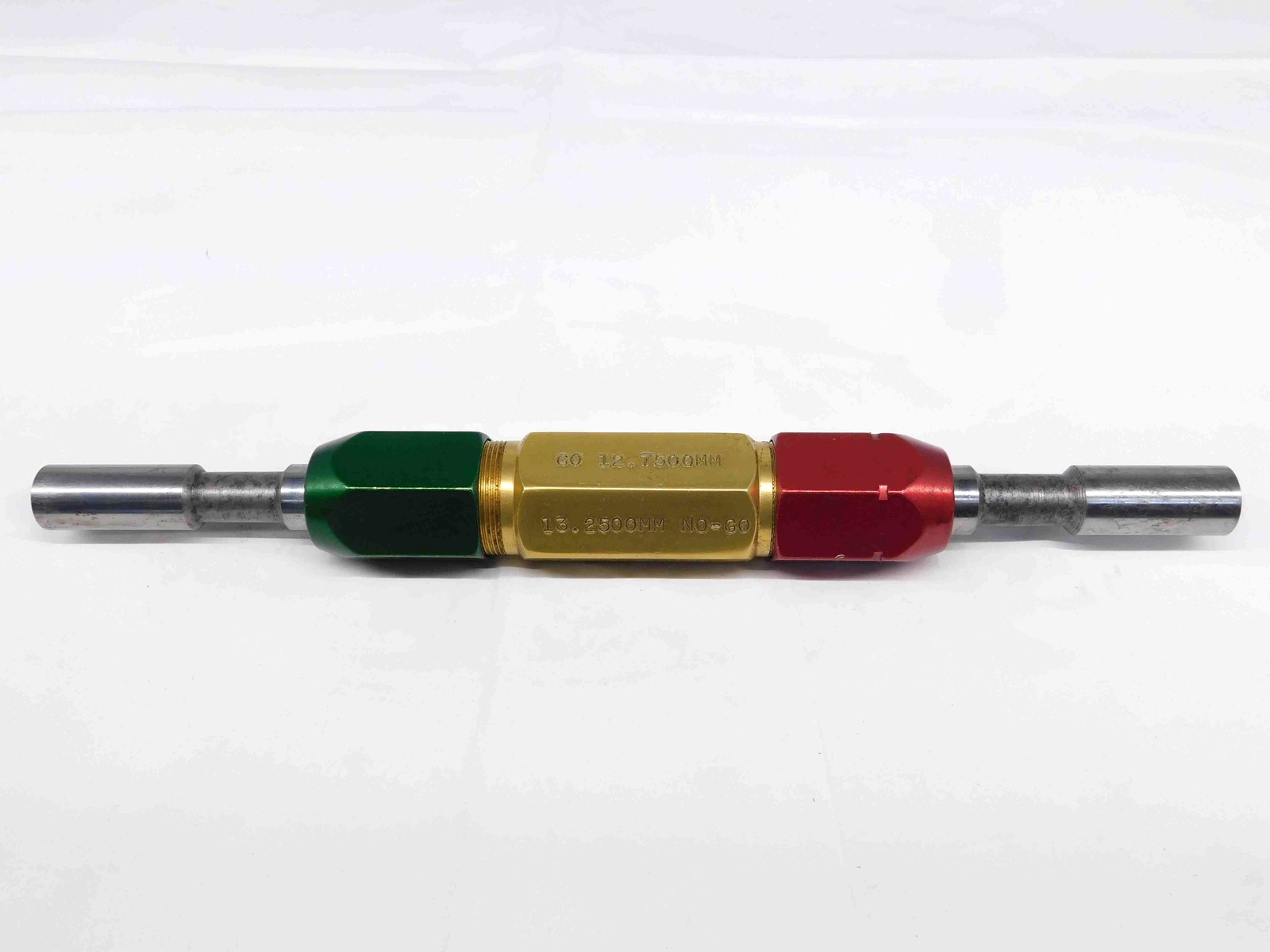 12.750 & 13.250 METRIC PIN PLUG GAGE GO NO GO 13.000 -.250 13 .5020 12.75 13.25