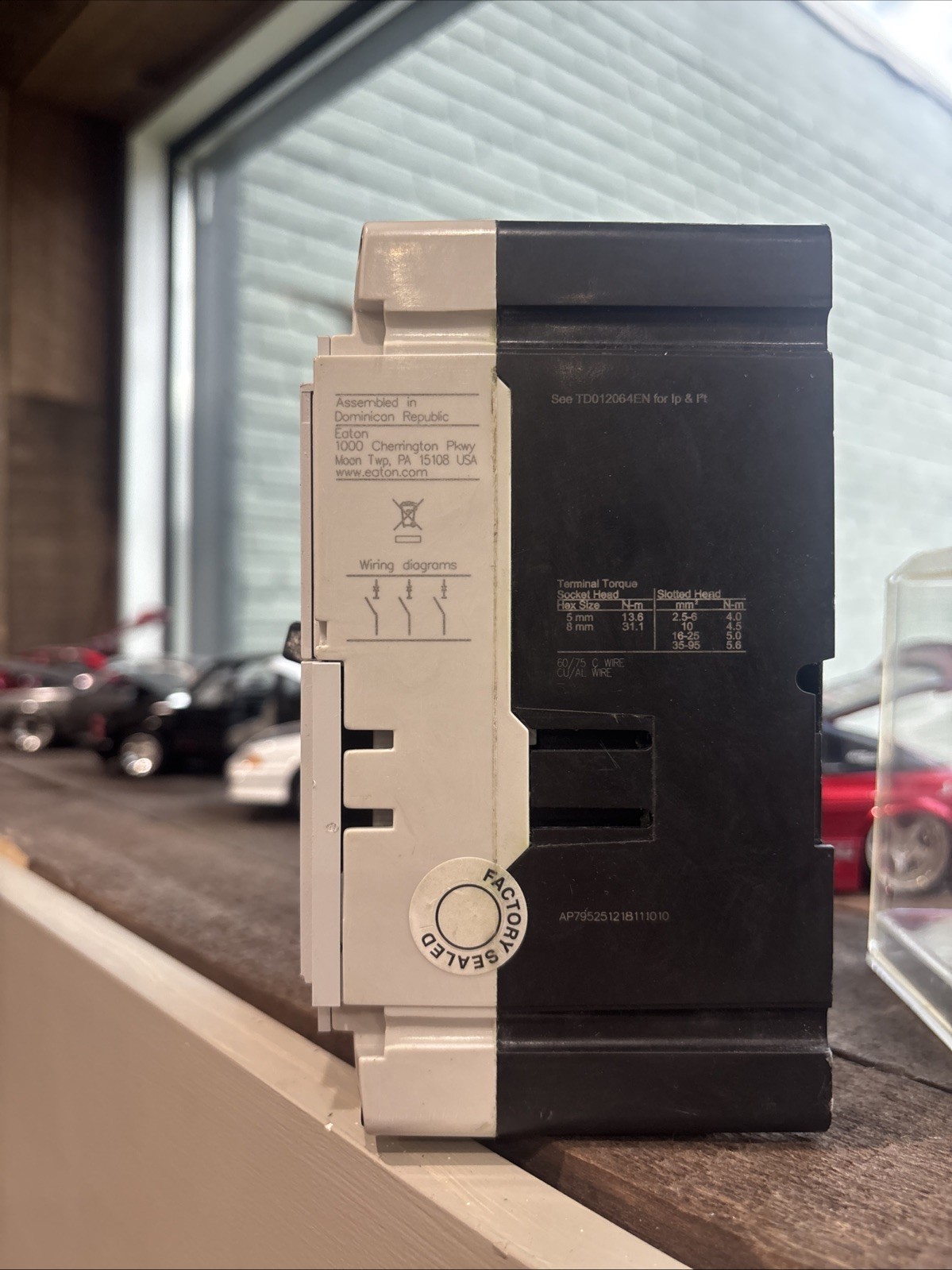 Eaton PDG2 25A 3 Pole Molded Case Circuit Breaker 600V AC PDG23M0025TFFL