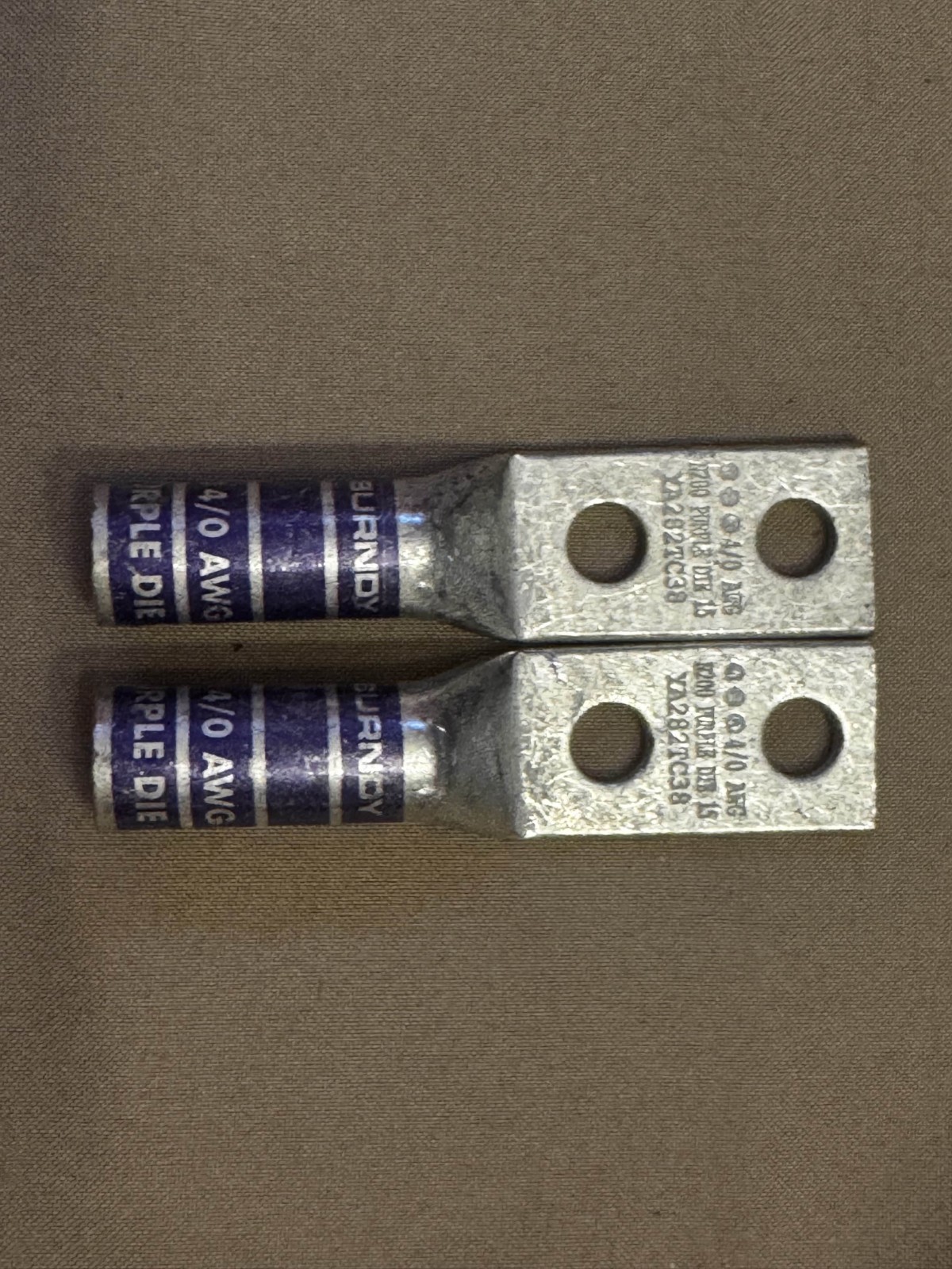 BURNDY YAZ282TC38 2 HOLE COPPER LUG 3/8″ 4/0 AWG PURPLE DIE 15 2 Pack