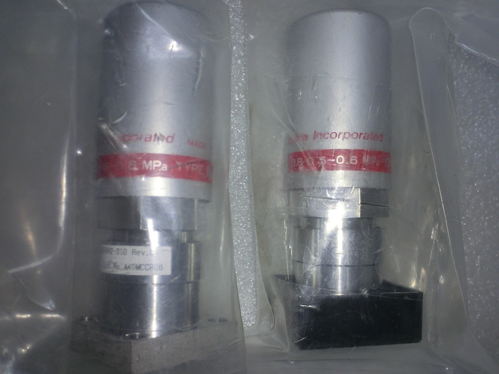 4pcs Fujikin 708222 Lam 766-197842-310 Rev C Diaphragm Valve,0.5~0.6mPa N.C~9928