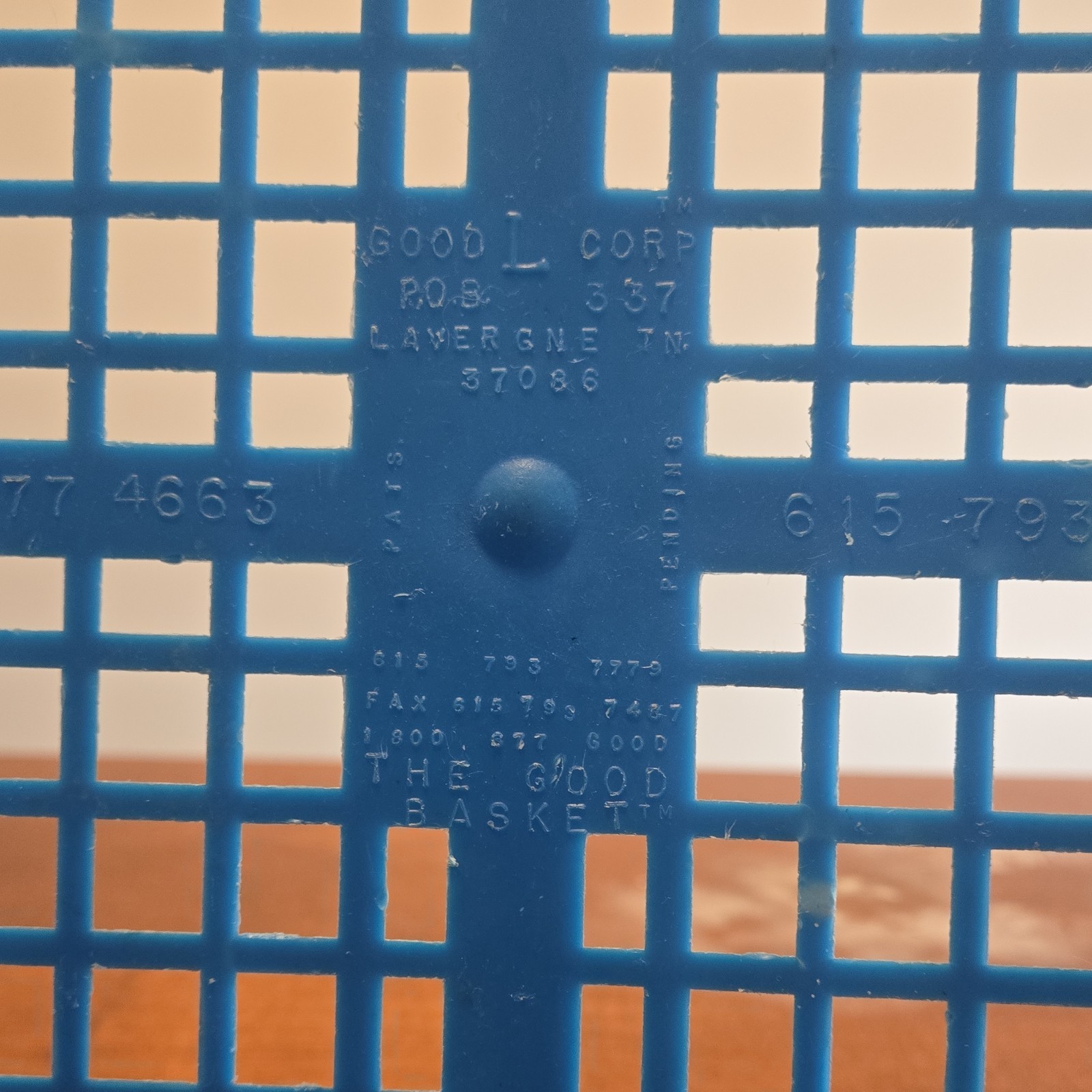 Toys R Us Geoffrey The Good Basket Blue Plastic Hand Basket Stackable