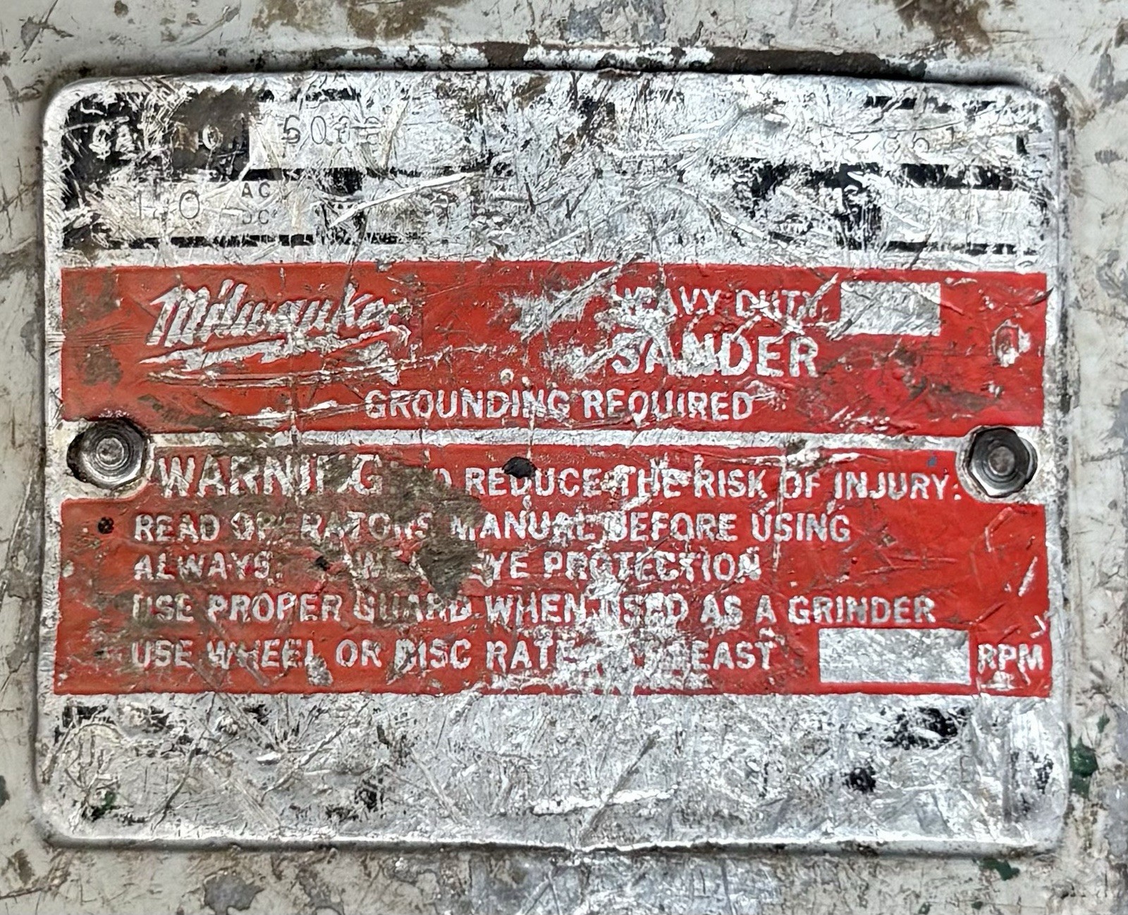 VINTAGE MILWAUKEE HEAVY DUTY SANDER – ROUGH EXTERIOR – RUNS STRONG