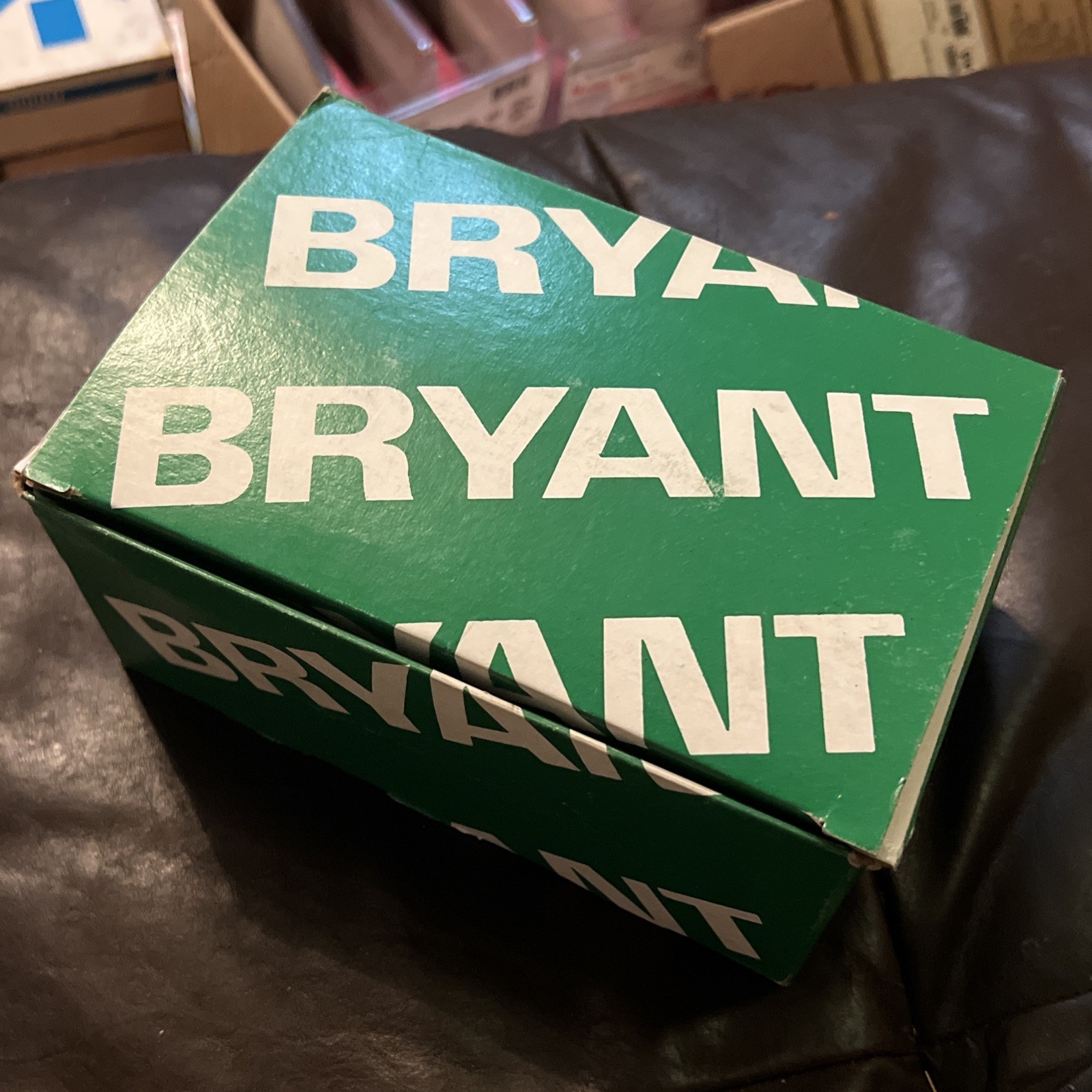 Bryant 4903-I Nylon Toggle Back And Side Wired 20A 120-277VAC BOX OF 9